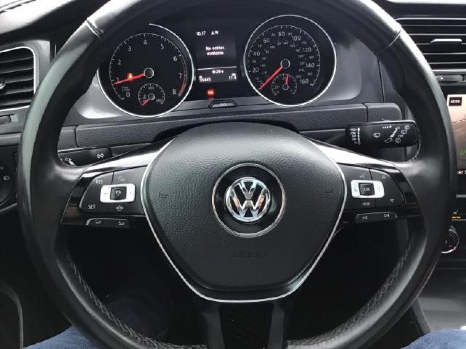 2019 Deep Black Pearl /Titan Black, leatherette Volkswagen Golf SE 6M (3VWW57AU6KM) with an 1.8L L4 engine, 6-Speed Manual transmission, located at 1235 N Woodruff Ave., Idaho Falls, 83401, (208) 523-1053, 43.507172, -112.000488 - Photo #14