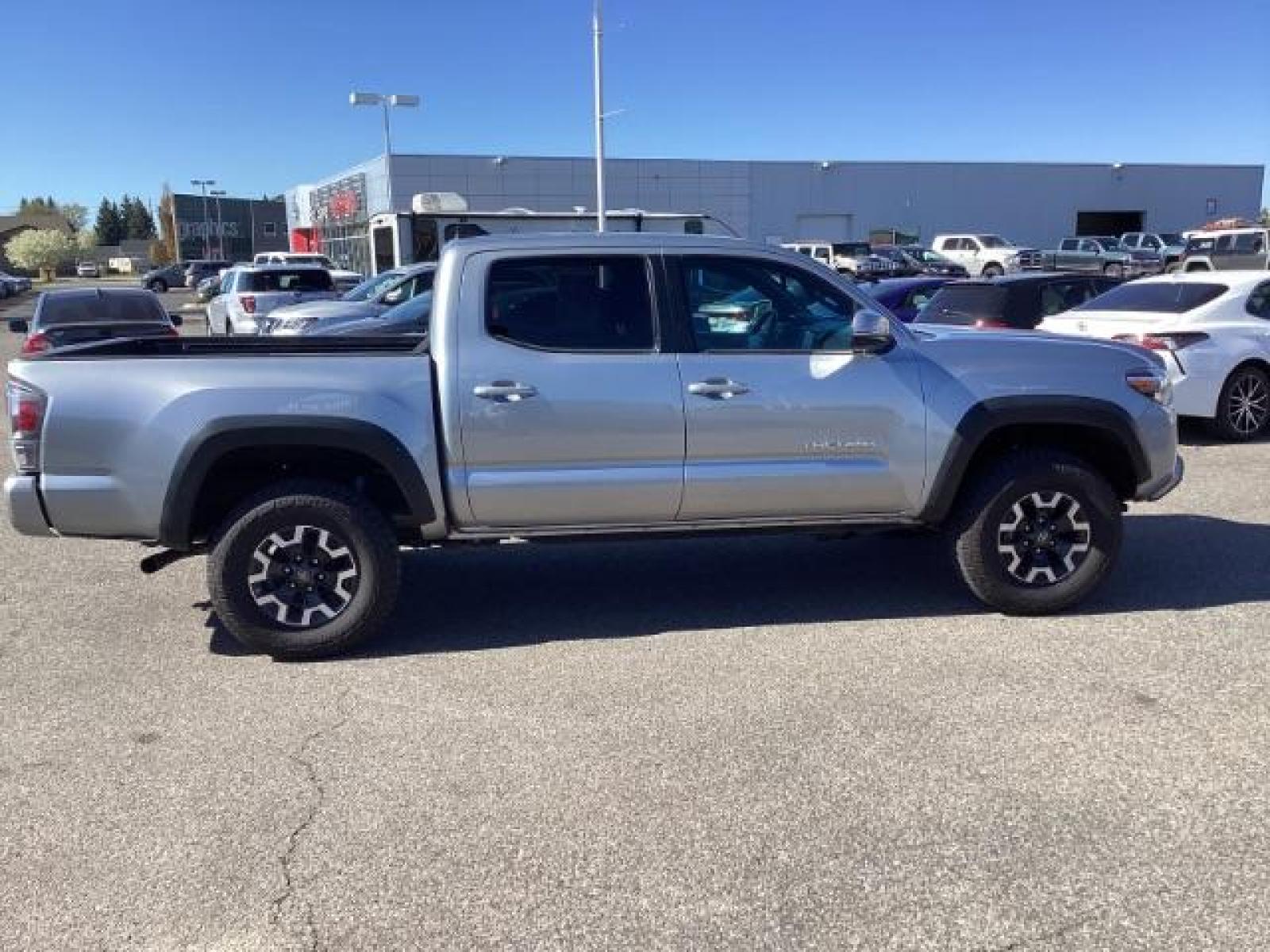 2021 Silver Sky Metallic /Cement Gray, cloth Toyota Tacoma SR5 Double Cab Long Bed V6 6AT 4WD (5TFCZ5ANXMX) with an 3.5L V6 DOHC 24V engine, 6-Speed Automatic transmission, located at 1235 N Woodruff Ave., Idaho Falls, 83401, (208) 523-1053, 43.507172, -112.000488 - The 2021 Toyota Tacoma TRD Off-Road Crew Cab is designed to excel both on and off the road, offering a combination of ruggedness, capability, and advanced features. Here are some of the key features you can typically find in this model: Off-Road Capability: The TRD Off-Road trim is specifically gea - Photo #5