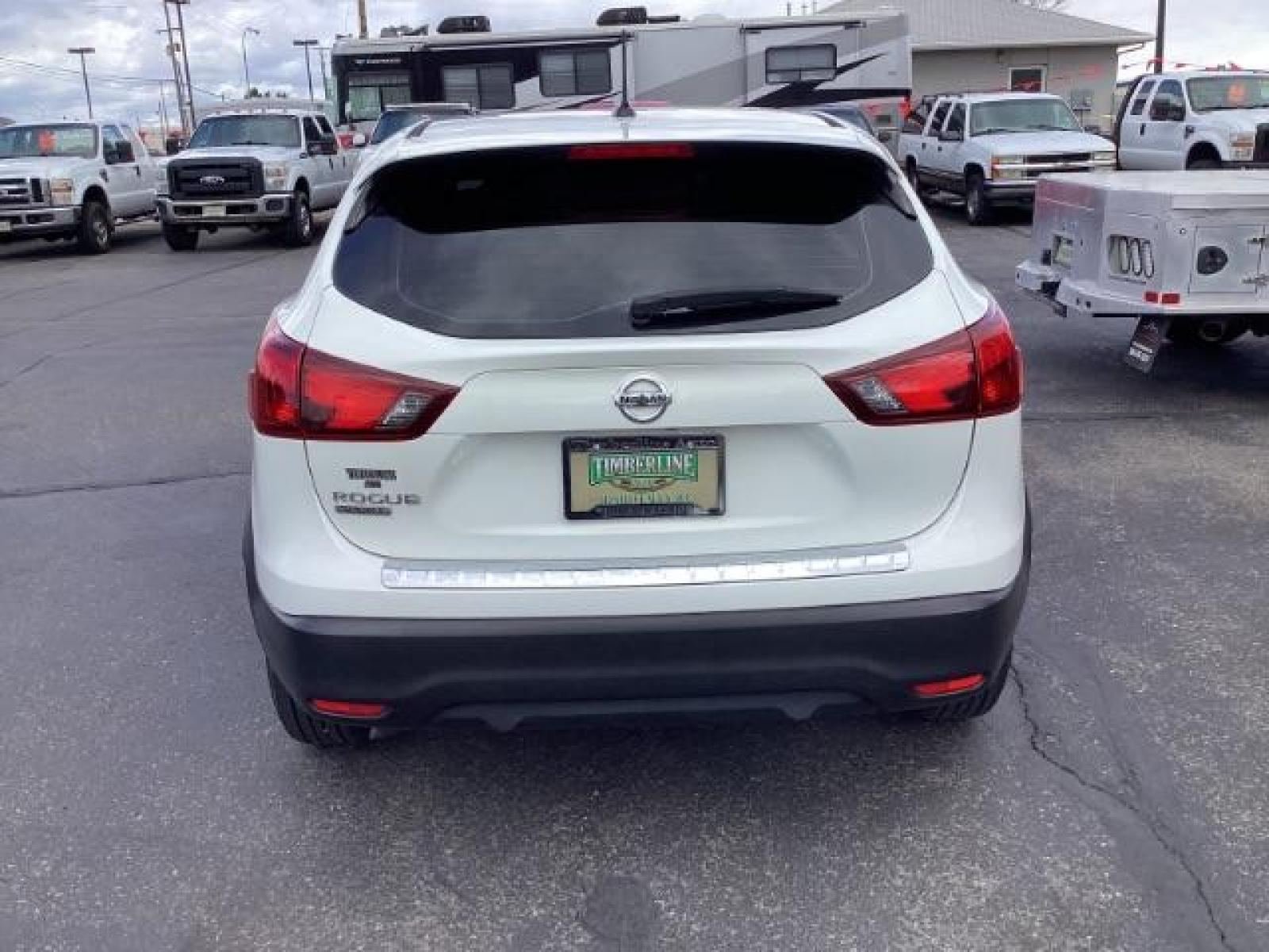 2018 Nissan Rogue Sport NA (JN1BJ1CP6JW) with an 2.0 engine, AUTO transmission, located at 1235 N Woodruff Ave., Idaho Falls, 83401, (208) 523-1053, 43.507172, -112.000488 - Photo #3