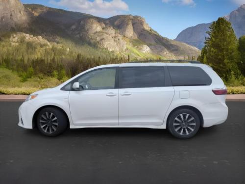 2018 Toyota Sienna XLE AWD