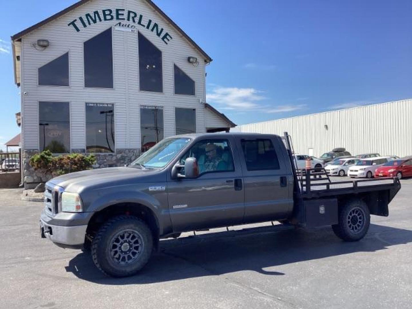 2006 GRAY /Medium Flint Leather Interior Ford F-350 SD Lariat Crew Cab Long Bed 4WD (1FTWW31P36E) with an 6.0L V8 OHV 32V TURBO DIESEL engine, located at 1235 N Woodruff Ave., Idaho Falls, 83401, (208) 523-1053, 43.507172, -112.000488 - New Inventory. Going thru service and inspect. Call for more pictures. At Timberline Auto it is always easy to find a great deal on your next vehicle! Our experienced sales staff can help find the right vehicle will fit your needs. Our knowledgeable finance department has options for almost any cred - Photo#0