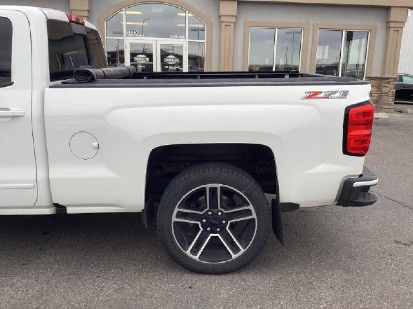 2016 Summit White /Jet Black, cloth Chevrolet Silverado 1500 LT Crew Cab 4WD (3GCUKREC7GG) with an 5.3L V8 OHV 16V engine, 6-Speed Automatic transmission, located at 1235 N Woodruff Ave., Idaho Falls, 83401, (208) 523-1053, 43.507172, -112.000488 - Photo#2