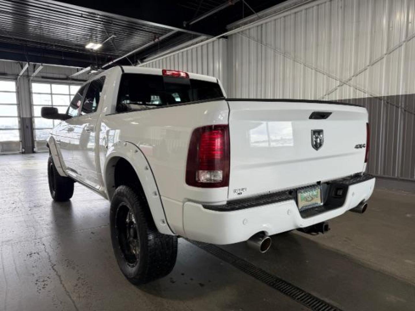 2014 WHITE /Black RAM 1500 Sport Crew Cab SWB 4WD (1C6RR7MT1ES) with an 5.7L V8 OHV 16V engine, 8-Speed Automatic transmission, located at 1235 N Woodruff Ave., Idaho Falls, 83401, (208) 523-1053, 43.507172, -112.000488 - Photo#27