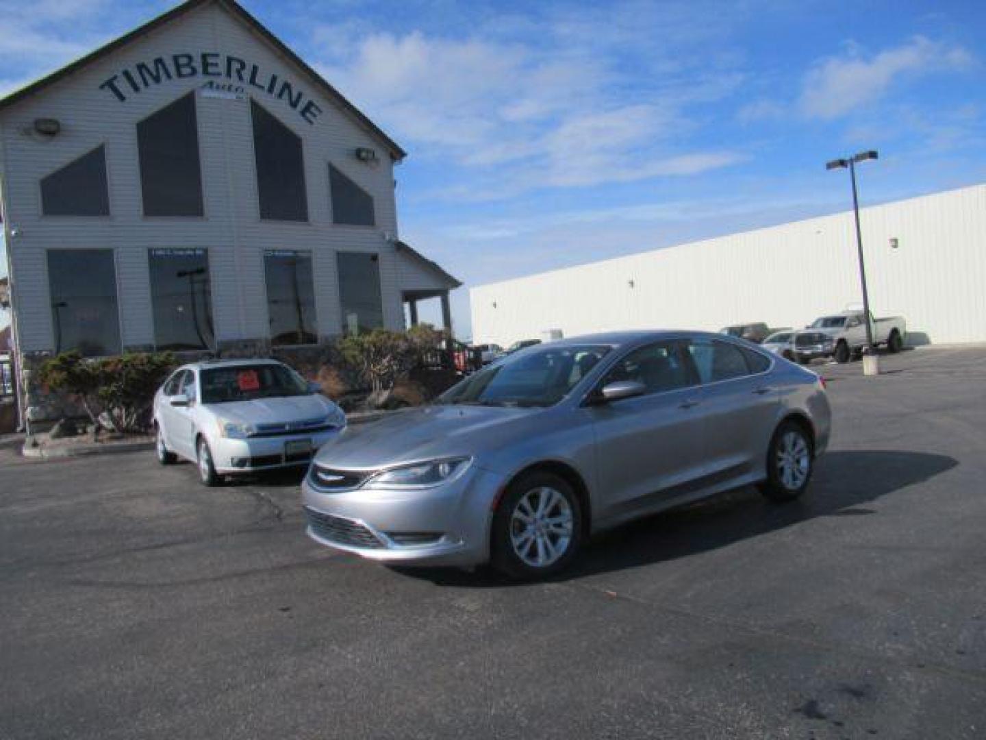 2015 SILVER /SILVER Chrysler 200 Limited (1C3CCCAB4FN) with an 2.4L L4 DOHC 16V engine, 9-Speed Automatic transmission, located at 1235 N Woodruff Ave., Idaho Falls, 83401, (208) 523-1053, 43.507172, -112.000488 - At Timberline Auto it is always easy to find a great deal on your next vehicle! Our experienced sales staff can help find the right vehicle will fit your needs. Our knowledgeable finance department has options for almost any credit score. We offer many warranty contract options to protect you new pr - Photo#0