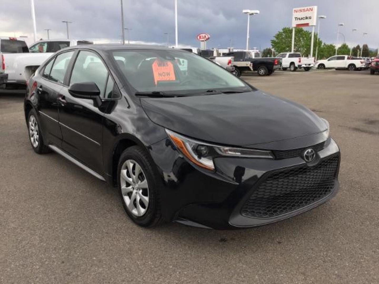 2021 BLACK /Black, cloth Toyota Corolla LE (5YFEPMAE1MP) with an 1.8L L4 DOHC 16V engine, Automatic transmission, located at 1235 N Woodruff Ave., Idaho Falls, 83401, (208) 523-1053, 43.507172, -112.000488 - This 2021 Toyota Corolla LE is in as good of shape as the day it rolled off the lot! Inside, outside, and mechanically it is in amazing condition! This one comes with a large touch screen display, rubber floor mats in the front, near new tires with 95% tread left, steering wheel mounted controls, la - Photo#5