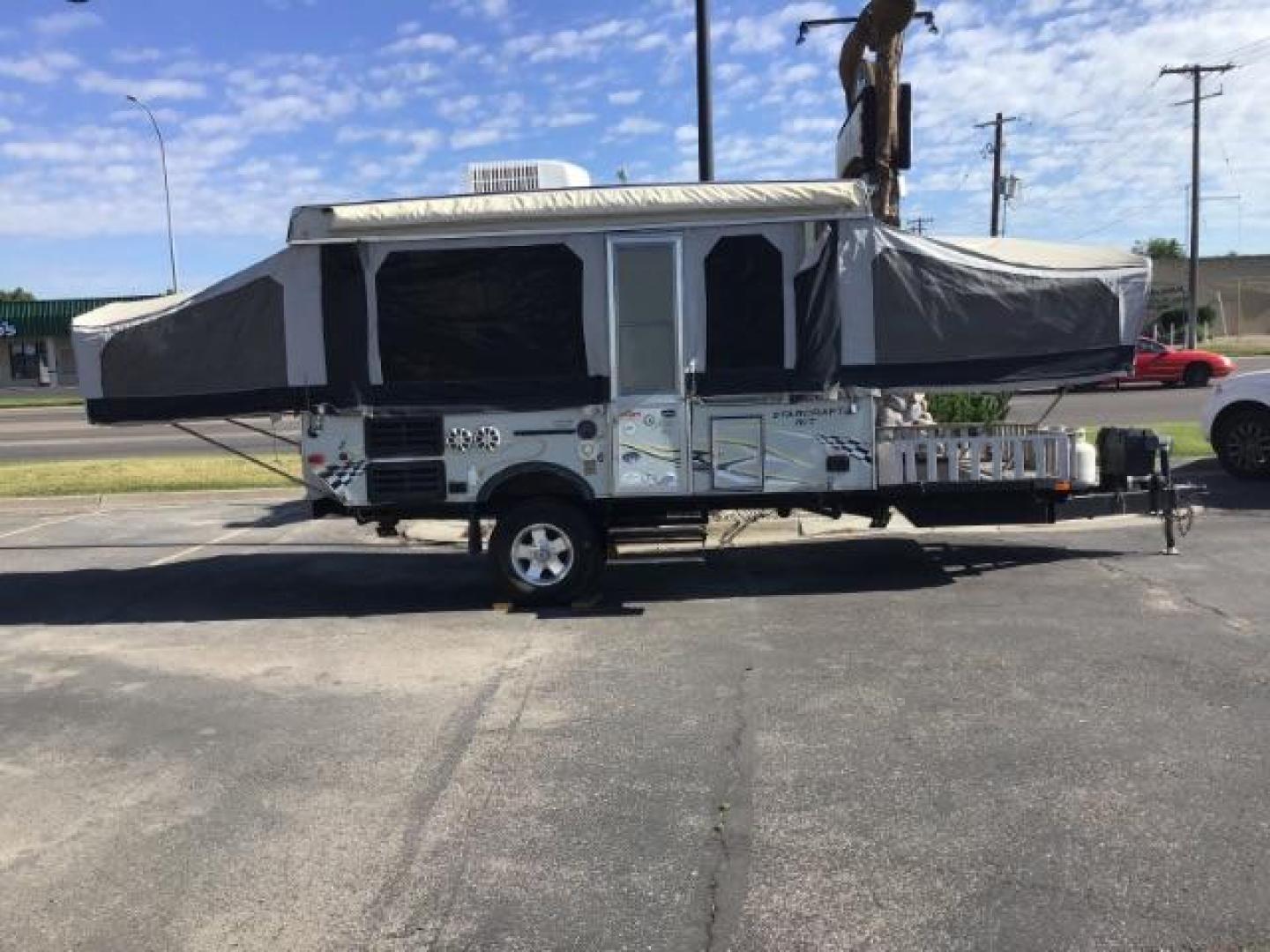 2008 WHITE Starcraft Unknown - (1SAAS01J081) , located at 1235 N Woodruff Ave., Idaho Falls, 83401, (208) 523-1053, 43.507172, -112.000488 - At Timberline Auto it is always easy to find a great deal on your next vehicle! Our experienced sales staff can help find the right vehicle will fit your needs. Our knowledgeable finance department has options for almost any credit score. We offer many warranty contract options to protect you new pr - Photo#6