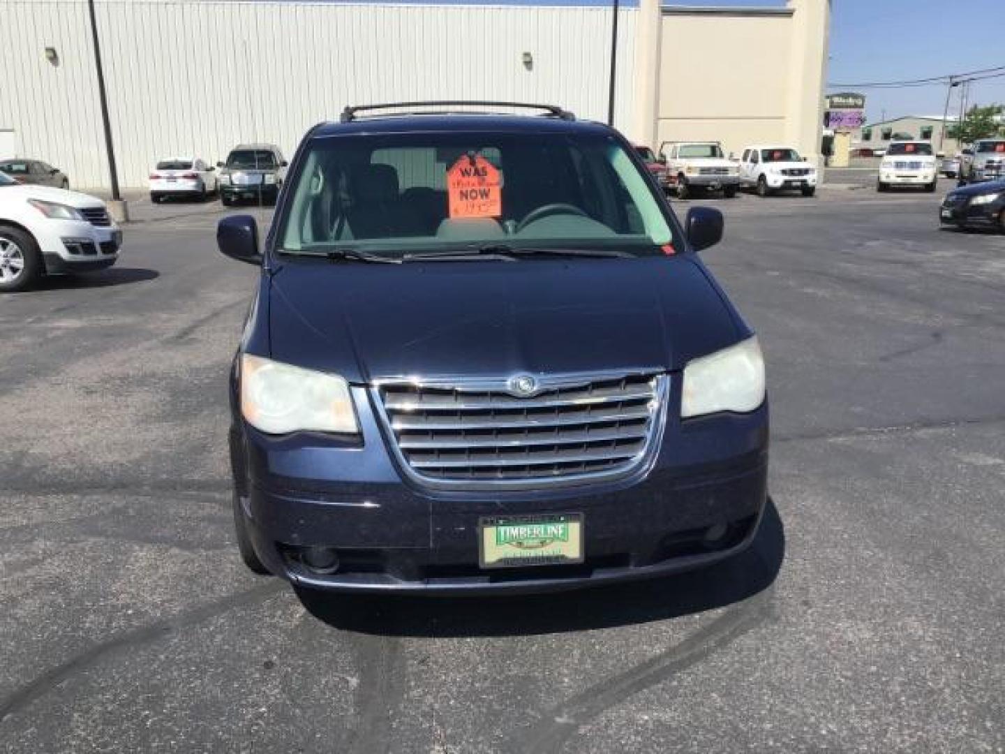 2008 Chrysler Town and Country Touring (2A8HR54P78R) with an 3.8L V6 OHV 12V engine, 6-Speed Automatic transmission, located at 1235 N Woodruff Ave., Idaho Falls, 83401, (208) 523-1053, 43.507172, -112.000488 - At Timberline Auto it is always easy to find a great deal on your next vehicle! Our experienced sales staff can help find the right vehicle will fit your needs. Our knowledgeable finance department has options for almost any credit score. We offer many warranty contract options to protect you new pr - Photo#7