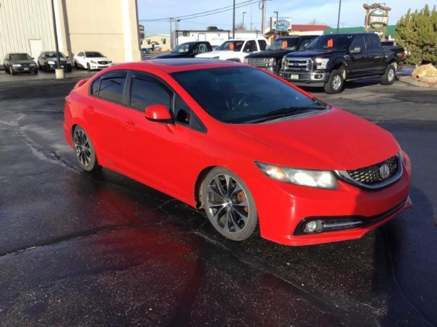 2013 Rallye Red /Black Cloth Interior Honda Civic Si Sedan 6-Speed MT (2HGFB6E55DH) with an 2.0L L4 DOHC 16V engine, 6-Speed Manual transmission, located at 1235 N Woodruff Ave., Idaho Falls, 83401, (208) 523-1053, 43.507172, -112.000488 - Photo#6