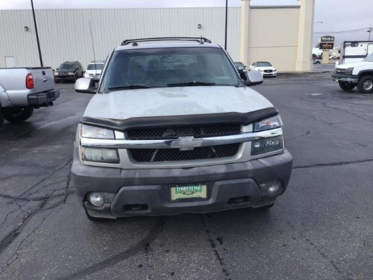 2004 Silver Birch Metallic /Dark Charcoal Cloth Interior Chevrolet Avalanche 1500 4WD (3GNEK12TX4G) with an 5.3L V8 OHV 16V engine, 4-Speed Automatic transmission, located at 1235 N Woodruff Ave., Idaho Falls, 83401, (208) 523-1053, 43.507172, -112.000488 - This 2004 Chevrolet Avalanche LTZ is Fully loaded. At Timberline Auto it is always easy to find a great deal on your next vehicle! Our experienced sales staff can help find the right vehicle will fit your needs. Our knowledgeable finance department has options for almost any credit score. We offer m - Photo#33