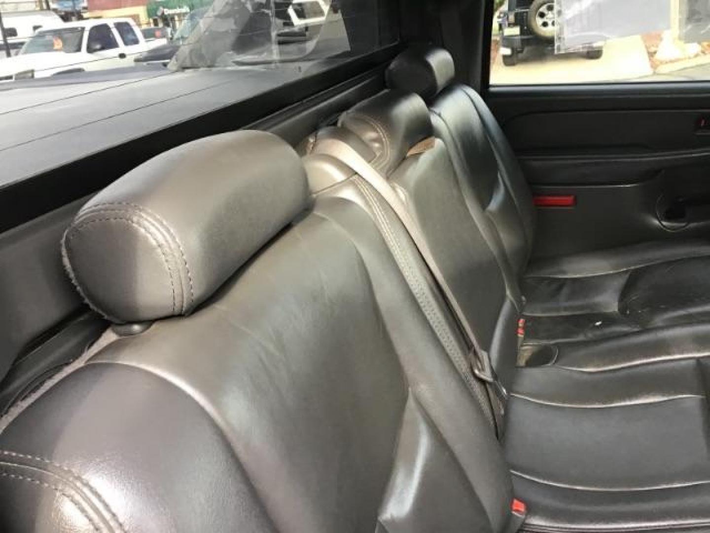 2004 Silver Birch Metallic /Dark Charcoal Cloth Interior Chevrolet Avalanche 1500 4WD (3GNEK12TX4G) with an 5.3L V8 OHV 16V engine, 4-Speed Automatic transmission, located at 1235 N Woodruff Ave., Idaho Falls, 83401, (208) 523-1053, 43.507172, -112.000488 - This 2004 Chevrolet Avalanche LTZ is Fully loaded. At Timberline Auto it is always easy to find a great deal on your next vehicle! Our experienced sales staff can help find the right vehicle will fit your needs. Our knowledgeable finance department has options for almost any credit score. We offer m - Photo#45