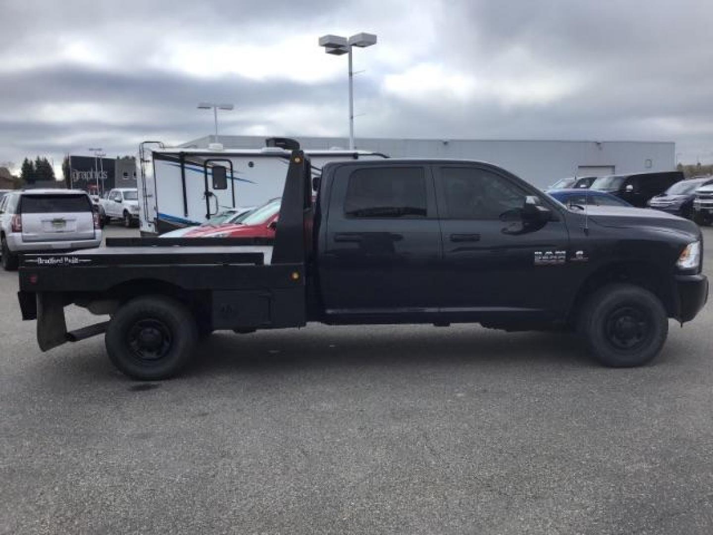 2016 GRAY /Black/Diesel Gray, cloth RAM 2500 Tradesman Crew Cab LWB 4WD (3C6UR5HL2GG) with an 6.7L L6 OHV 24V TURBO DIESEL engine, 6-Speed Automatic transmission, located at 1235 N Woodruff Ave., Idaho Falls, 83401, (208) 523-1053, 43.507172, -112.000488 - This 2016 Ram 2500 Tradesman, has the 6.7L diesel motor. It has 108,248 miles. It has cloth interior, bluetooth audio, and integrated brake control. At Timberline Auto it is always easy to find a great deal on your next vehicle! Our experienced sales staff can help find the right vehicle that will f - Photo#5