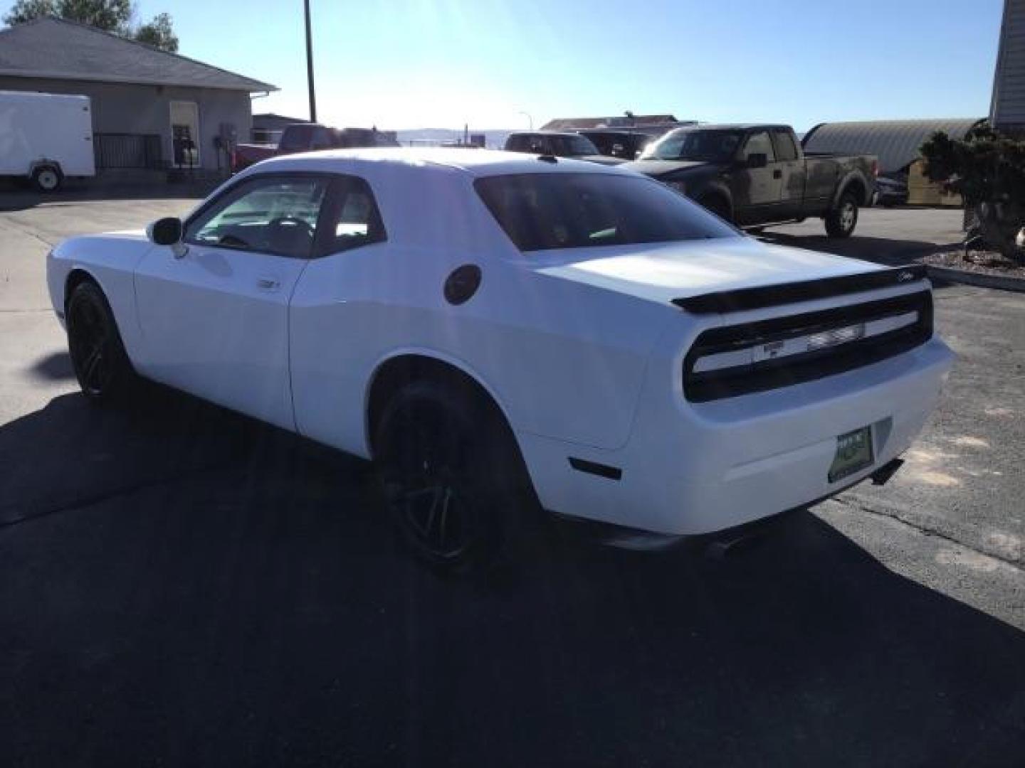 2010 Stone White /Dark Slate Gray Cloth Interior Dodge Challenger R/T (2B3CJ5DT5AH) with an 5.7L V8 OHV 16V engine, 4-Speed Automatic transmission, located at 1235 N Woodruff Ave., Idaho Falls, 83401, (208) 523-1053, 43.507172, -112.000488 - At Timberline Auto it is always easy to find a great deal on your next vehicle! Our experienced sales staff can help find the right vehicle will fit your needs. Our knowledgeable finance department has options for almost any credit score. We offer many warranty contract options to protect you new pr - Photo#2