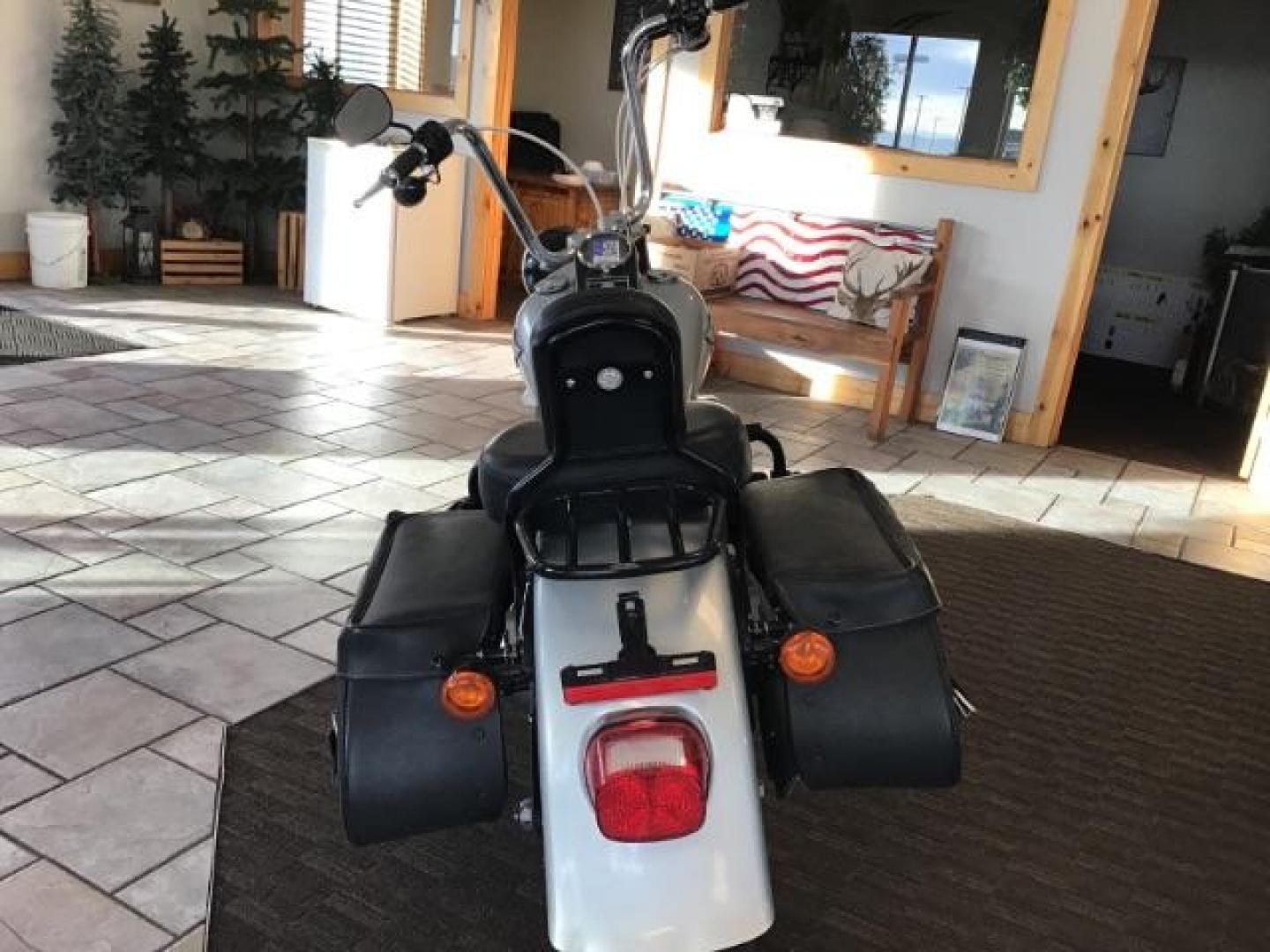 2012 SILVER Harley-Davidson FLSTFB - (1HD1JNV11CB) with an 1690CC engine, MANUAL transmission, located at 1235 N Woodruff Ave., Idaho Falls, 83401, (208) 523-1053, 43.507172, -112.000488 - Photo#2