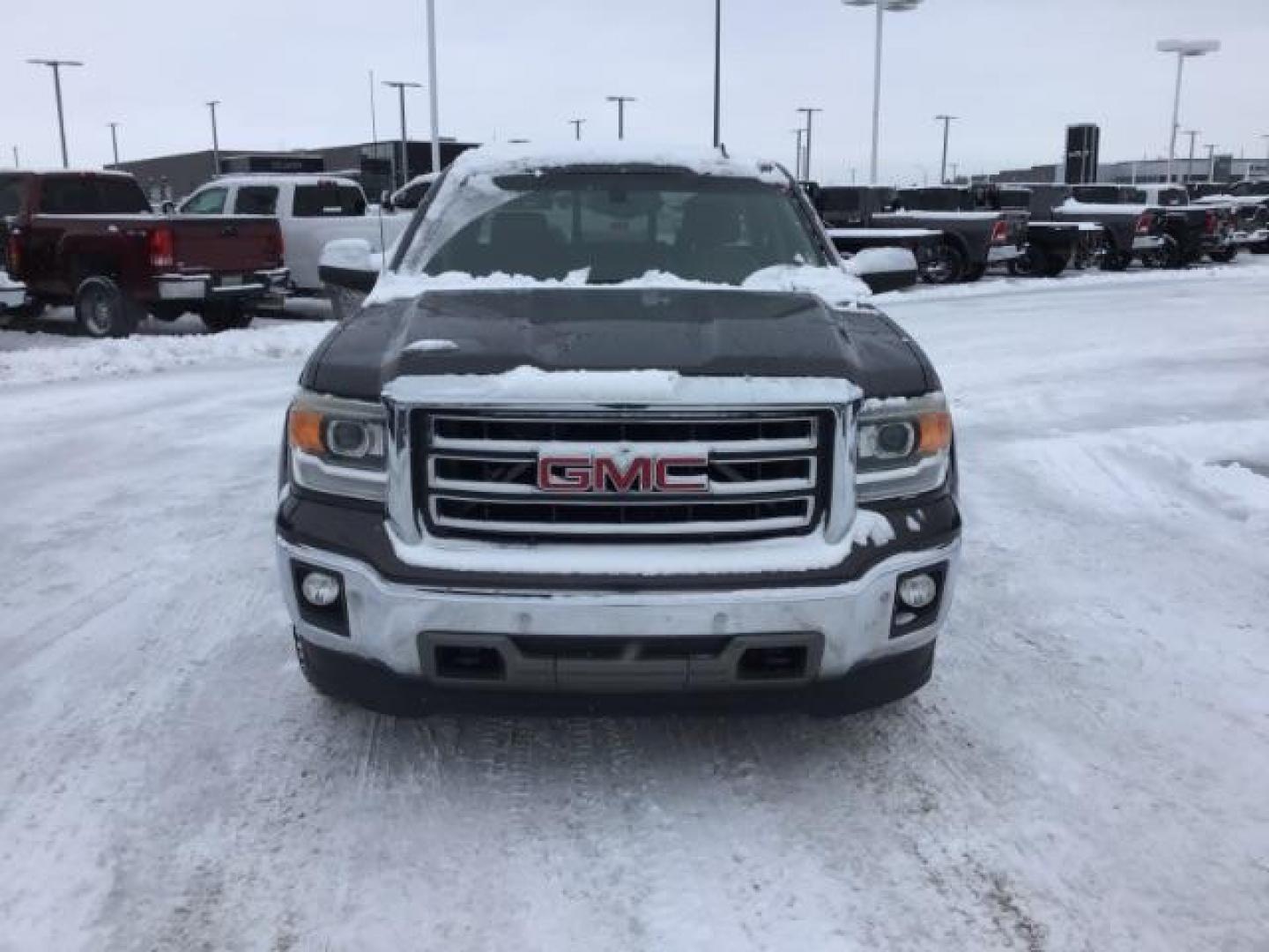 2015 Onyx Black /Jet Black, leather GMC Sierra 1500 SLT Double Cab 4WD (1GTV2VEC6FZ) with an 5.3L V8 OHV 16V engine, 6-Speed Automatic transmission, located at 1235 N Woodruff Ave., Idaho Falls, 83401, (208) 523-1053, 43.507172, -112.000488 - This 2015 GMC 1500 4x4 SLT, has the 5.3L motor. It has 114,000 miles. Comes with leather interior, heated and cooled seats, touch screen stereo, blue tooth audio, and remote start. At Timberline Auto it is always easy to find a great deal on your next vehicle! Our experienced sales staff can help fi - Photo#7