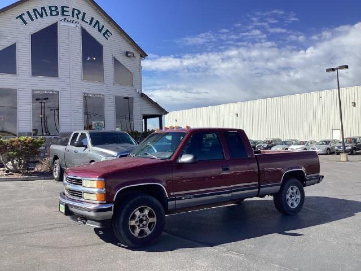 1996 Chevrolet C/K 1500 Ext. Cab 6.5-ft. Bed 4WD (1GCEK19R1TE) with an 5.7L V8 OHV 16V engine, located at 1235 N Woodruff Ave., Idaho Falls, 83401, (208) 523-1053, 43.507172, -112.000488 - The 1996 Chevrolet C/K 1500, often referred to as the Chevy Silverado, was a popular full-size pickup truck known for its durability and reliability. Here are the key features you could find in the 1996 Chevy C/K 1500: Engine Options: 4.3-liter V6 engine producing around 200 horsepower and 260 lb- - Photo#0