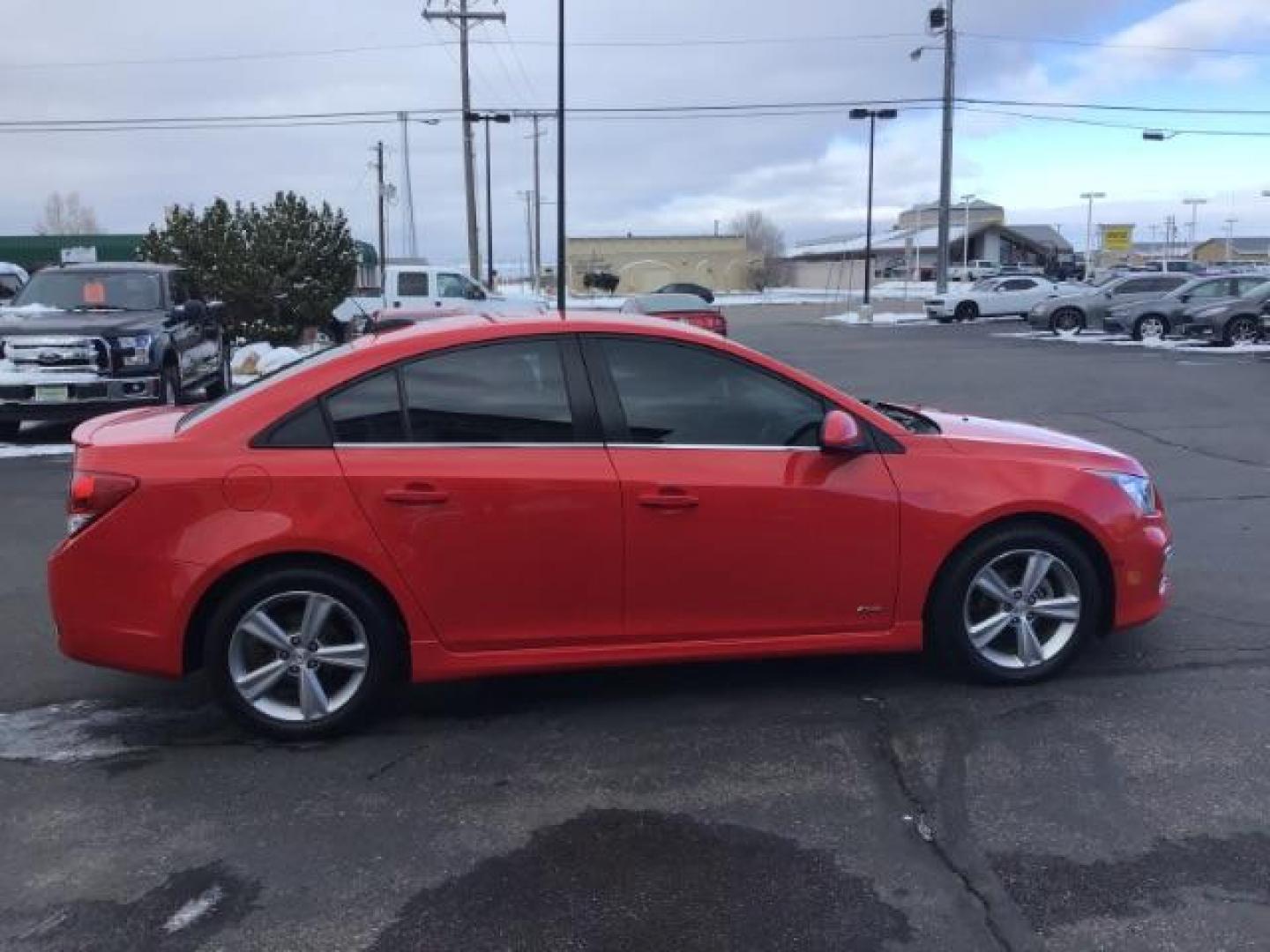 2015 Chevrolet Cruze 2LT Auto (1G1PE5SB6F7) with an 1.4L L4 DOHC 16V TURBO engine, 6-Speed Automatic transmission, located at 1235 N Woodruff Ave., Idaho Falls, 83401, (208) 523-1053, 43.507172, -112.000488 - This 2015 Chevrolet Cruz 2LT, has 77000 miles. It comes with leather interior, blue tooth audio, cruise control, Power driver seat, and heated seats. At Timberline Auto it is always easy to find a great deal on your next vehicle! Our experienced sales staff can help find the right vehicle will fit y - Photo#5