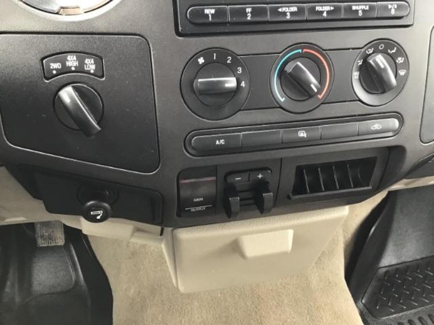 2008 Black /Medium Stone Cloth Interior Ford F-250 SD XLT 4WD (1FTSF21RX8E) with an 6.4L V8 OHV 32V TURBO DIESEL engine, 5-Speed Automatic transmission, located at 1235 N Woodruff Ave., Idaho Falls, 83401, (208) 523-1053, 43.507172, -112.000488 - This 2008 Ford F250 single cab XLT, has the 6.4L diesel motor. It has 116,000 miles. Comes with cloth interior, cruise control, power windows and locks, and it does come with a turn over ball. At Timberline Auto it is always easy to find a great deal on your next vehicle! Our experienced sales staff - Photo#12