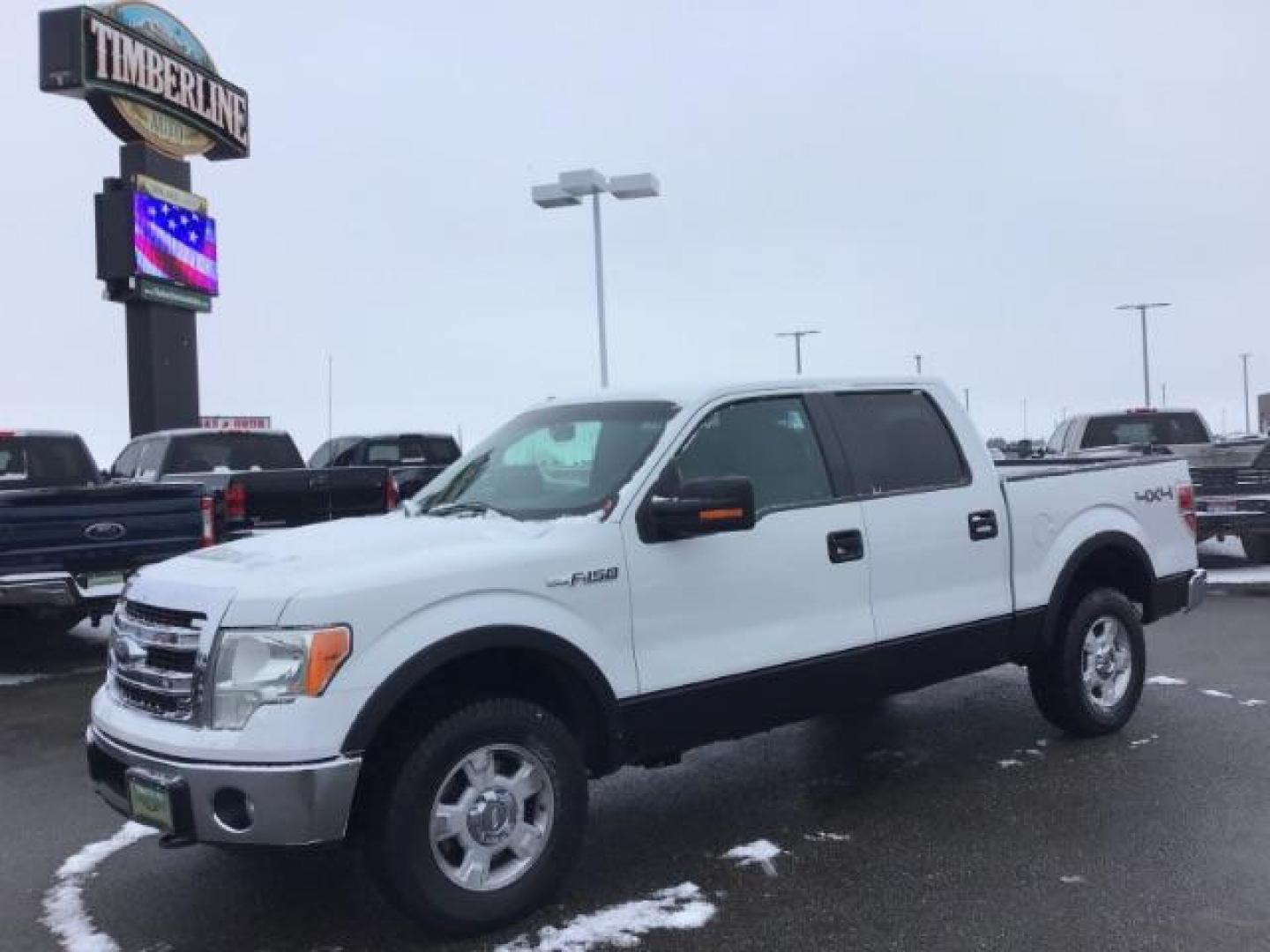 2013 WHITE /CLOTH Ford F-150 XLT SuperCrew 5.5-ft. Bed 4WD (1FTFW1ET9DF) with an 3.5L V6 TURBO engine, 6-Speed Automatic transmission, located at 1235 N Woodruff Ave., Idaho Falls, 83401, (208) 523-1053, 43.507172, -112.000488 - This 2013 Ford F150 XLT 4x4, has the 3.5L ecoboost motor. It has 138,000 miles. It comes with cloth seats, blue tooth audio, power door locks, power windows, and cruise control. At Timberline Auto it is always easy to find a great deal on your next vehicle! Our experienced sales staff can help find - Photo#0