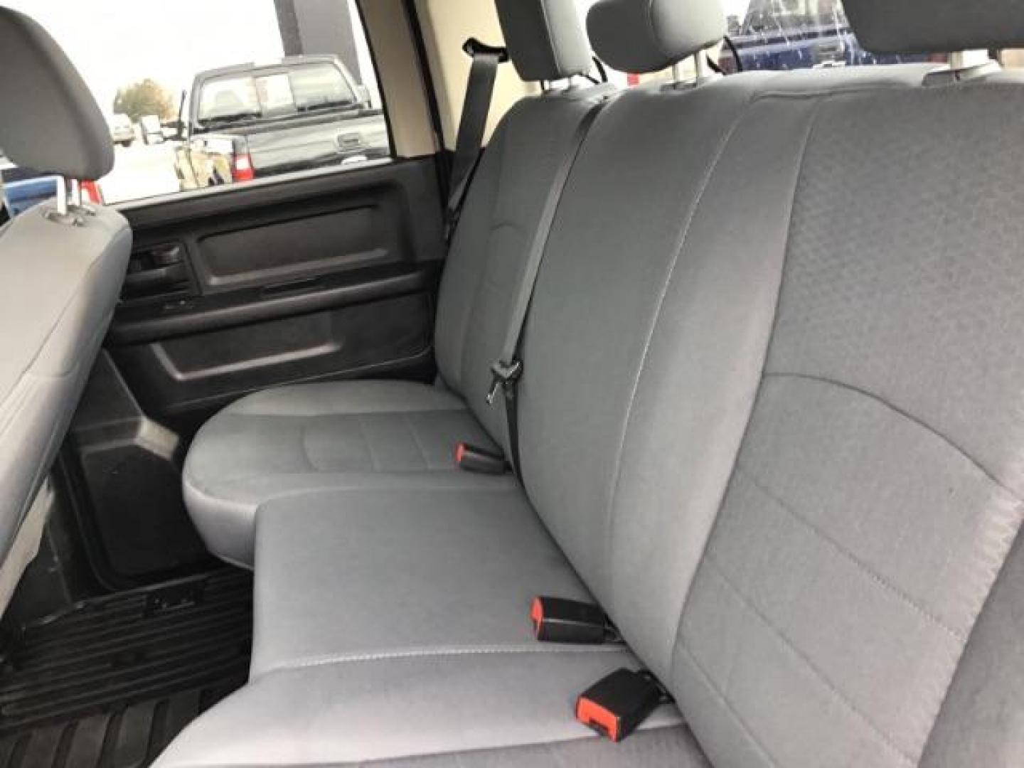 2014 BLUE /Diesel Gray/Black RAM 3500 ST Crew Cab SWB 4WD (3C63R3CL3EG) with an 6.7L L6 OHV 24V TURBO DIESEL engine, 6-Speed Automatic transmission, located at 1235 N Woodruff Ave., Idaho Falls, 83401, (208) 523-1053, 43.507172, -112.000488 - This 2014 Ram 3500 Tradesman 4x4, has the 6.7L diesel motor. It only has 73,000 miles. Comes with Cloth interior, keyless remote, cruise control, power windows and locks, and fixed running boards. At Timberline Auto it is always easy to find a great deal on your next vehicle! Our experienced sales s - Photo#18