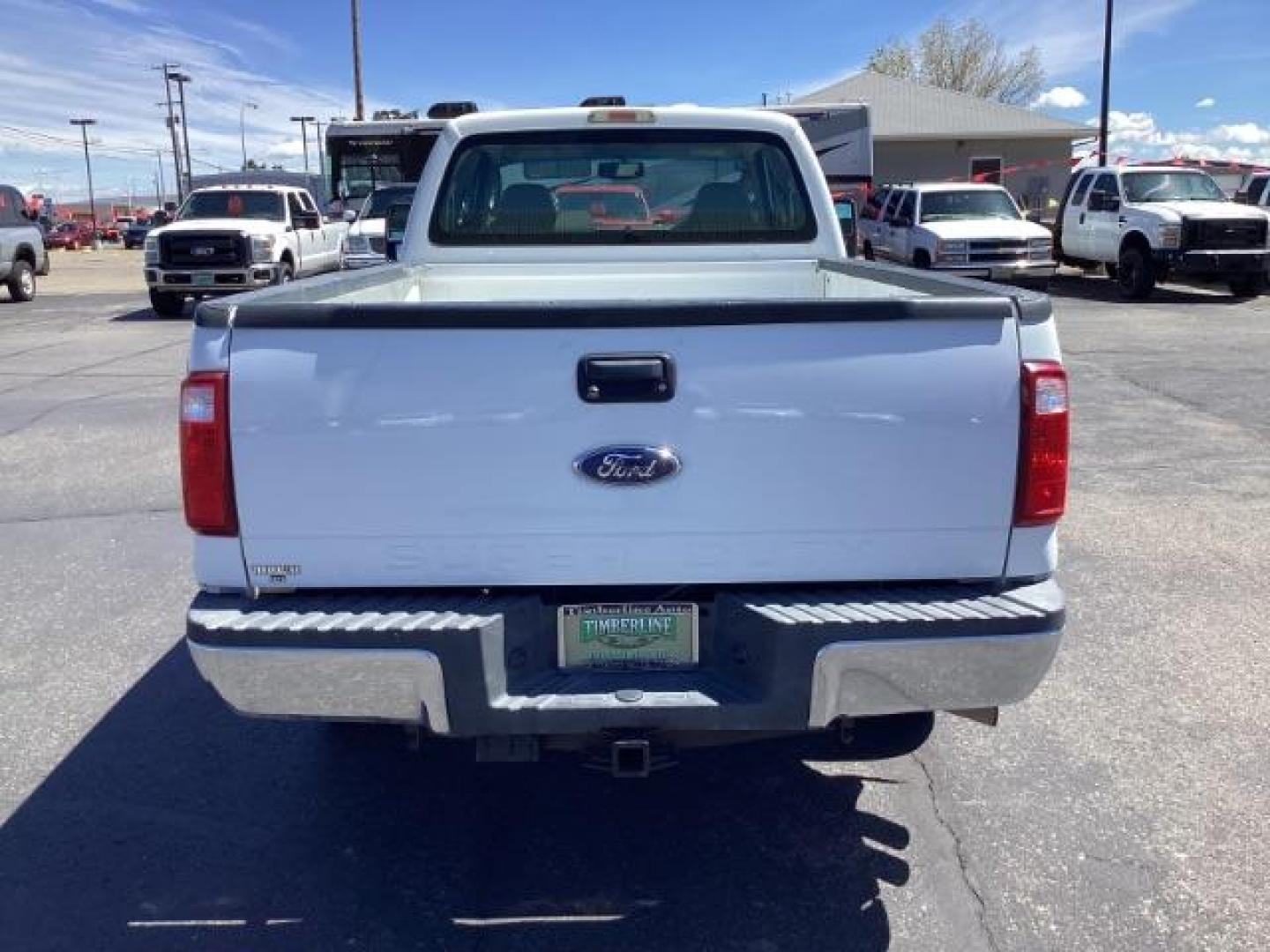 2008 Oxford White Ford F-250 SD EXTENDED CAB PICKUP 4-DR (1FTSX21R68E) with an 6.4L V8 OHV 32V TURBO DIESEL engine, 5-Speed Automatic transmission, located at 1235 N Woodruff Ave., Idaho Falls, 83401, (208) 523-1053, 43.507172, -112.000488 - This 2008 Ford F250 XLT has the 6.4L diesel motor. It has fixed running boards, cloth interior, AM/FM CD stereo, keyless remote, power locks, power windows, and integrated trailer brake. At Timberline Auto it is always easy to find a great deal on your next vehicle! Our experienced sales staff can h - Photo#29