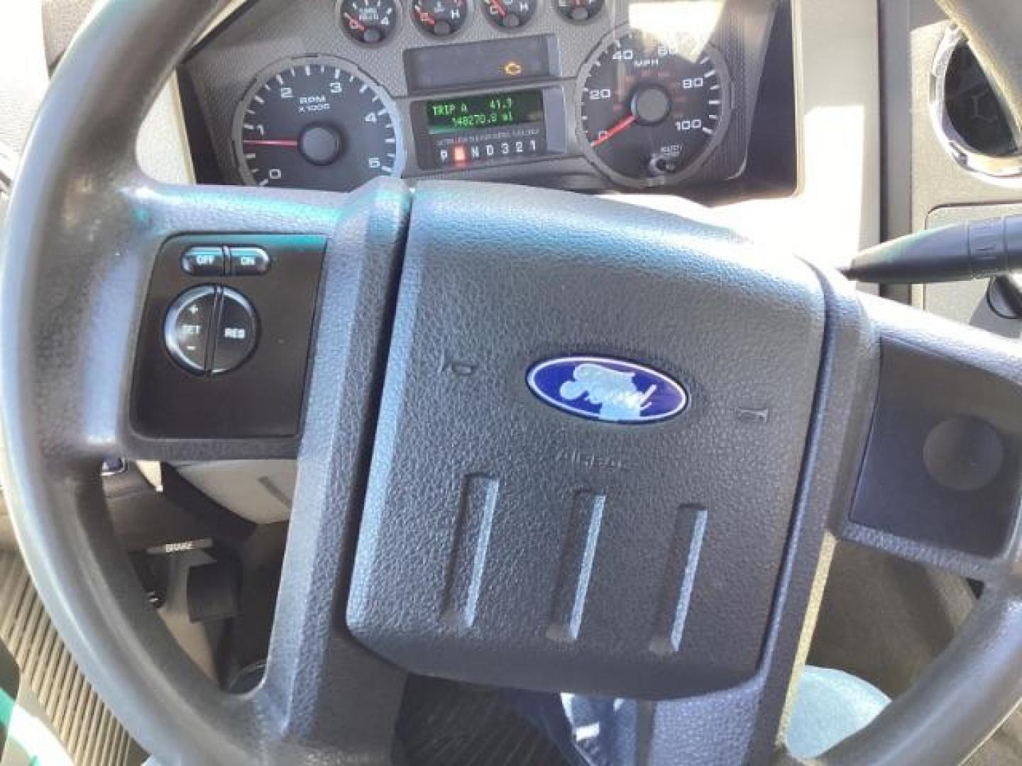 2008 Oxford White Ford F-250 SD EXTENDED CAB PICKUP 4-DR (1FTSX21R68E) with an 6.4L V8 OHV 32V TURBO DIESEL engine, 5-Speed Automatic transmission, located at 1235 N Woodruff Ave., Idaho Falls, 83401, (208) 523-1053, 43.507172, -112.000488 - This 2008 Ford F250 XLT has the 6.4L diesel motor. It has fixed running boards, cloth interior, AM/FM CD stereo, keyless remote, power locks, power windows, and integrated trailer brake. At Timberline Auto it is always easy to find a great deal on your next vehicle! Our experienced sales staff can h - Photo#41