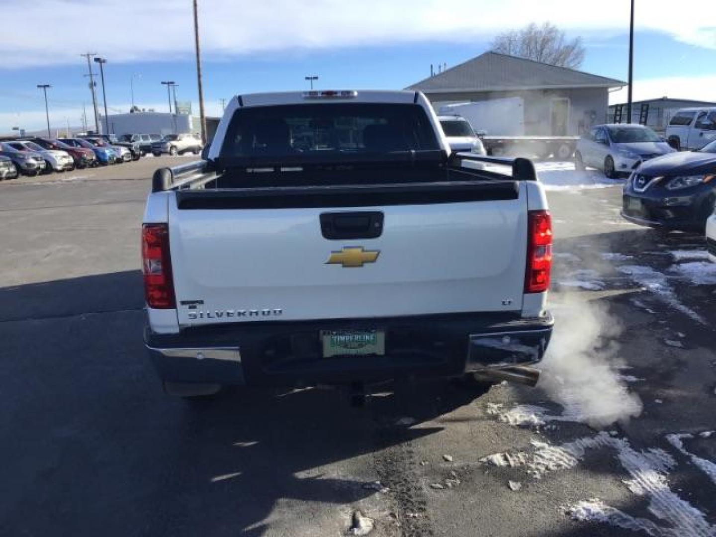 2012 White Diamond /Ebony Cloth Interior Chevrolet Silverado 1500 LT Crew Cab 4WD (3GCPKSE70CG) with an 5.3L V8 OHV 16V FFV engine, 6-Speed Automatic transmission, located at 1235 N Woodruff Ave., Idaho Falls, 83401, (208) 523-1053, 43.507172, -112.000488 - This 2012 Chevrolet 1500 LT, has the 5.3L V8 motor. It has 216,000 miles. It is 4x4, Comes with Power seats, cruise control, AM / FM CD stereo. At Timberline Auto it is always easy to find a great deal on your next vehicle! Our experienced sales staff can help find the right vehicle will fit your ne - Photo#3