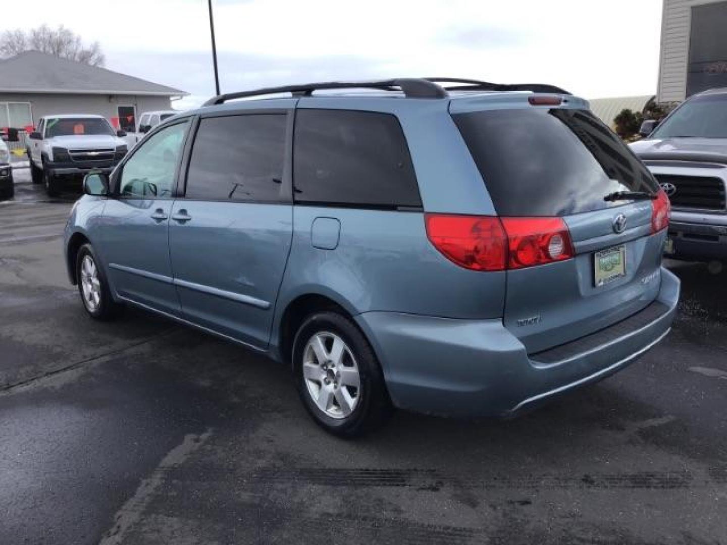 2008 Blue Mirage Metallic /Stone Cloth Interior Toyota Sienna LE FWD 8-Passenger Seating (5TDZK23C68S) with an 3.5L V6 EFI DOHC 24V engine, 5-Speed Automatic transmission, located at 1235 N Woodruff Ave., Idaho Falls, 83401, (208) 523-1053, 43.507172, -112.000488 - This 2008 Toyota Sienna LE, has 235,000 miles. It comes with cloth interior, cruise control, AM/FM CD stereo, power windows and locks, and seats up to 8. At Timberline Auto it is always easy to find a great deal on your next vehicle! Our experienced sales staff can help find the right vehicle will f - Photo#2