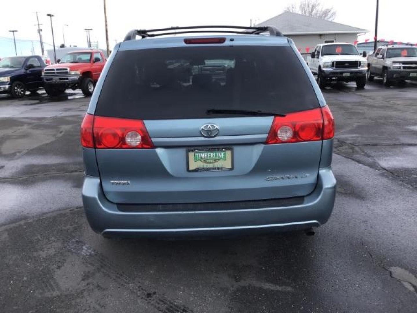 2008 Blue Mirage Metallic /Stone Cloth Interior Toyota Sienna LE FWD 8-Passenger Seating (5TDZK23C68S) with an 3.5L V6 EFI DOHC 24V engine, 5-Speed Automatic transmission, located at 1235 N Woodruff Ave., Idaho Falls, 83401, (208) 523-1053, 43.507172, -112.000488 - This 2008 Toyota Sienna LE, has 235,000 miles. It comes with cloth interior, cruise control, AM/FM CD stereo, power windows and locks, and seats up to 8. At Timberline Auto it is always easy to find a great deal on your next vehicle! Our experienced sales staff can help find the right vehicle will f - Photo#3