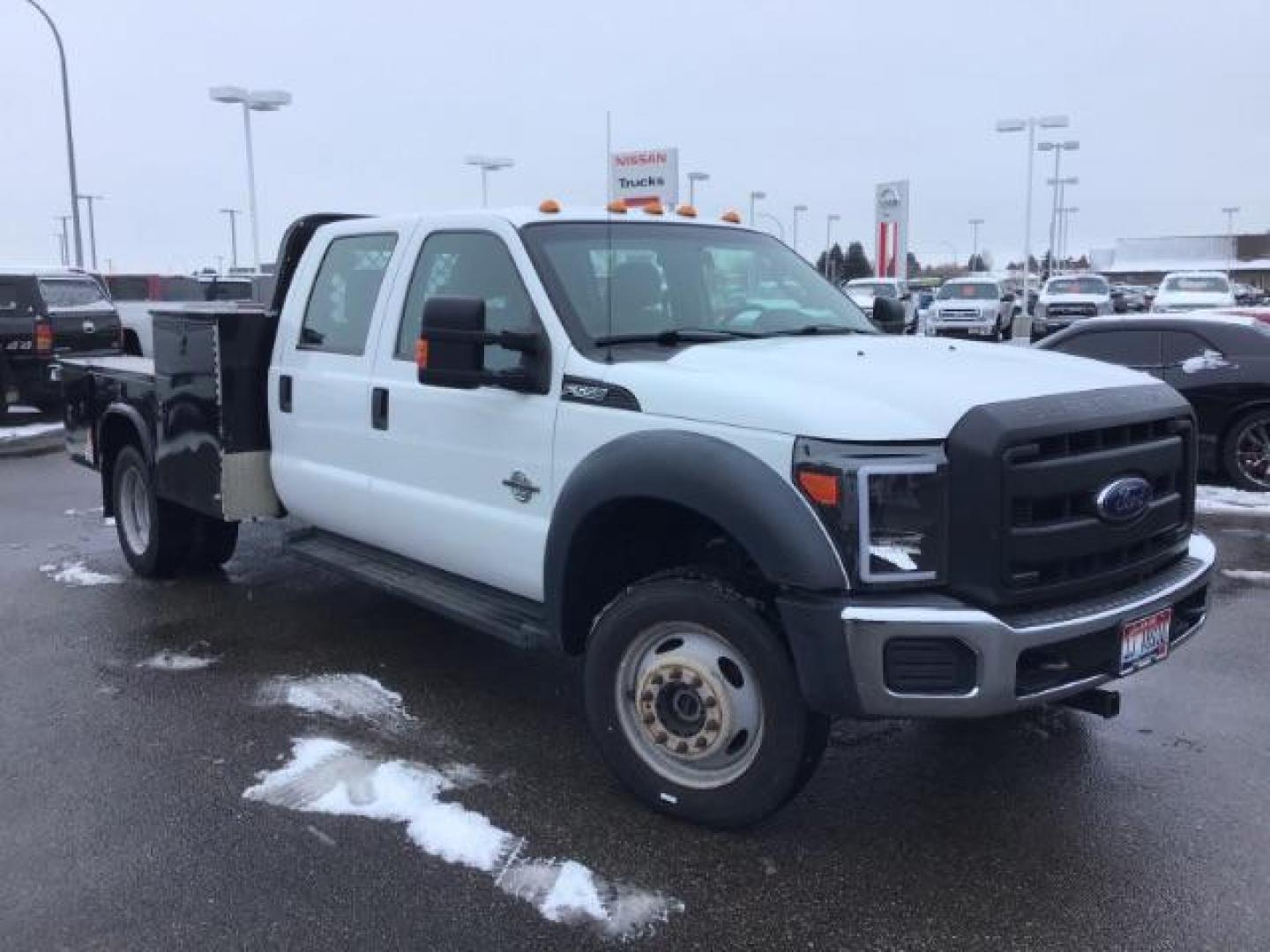 2016 WHITE /CLOTH Ford F-550 Crew Cab DRW 4WD (1FD0W5HT8GE) with an 6.7L V8 OHV 16V DIESEL engine, AUTOMATIC transmission, located at 1235 N Woodruff Ave., Idaho Falls, 83401, (208) 523-1053, 43.507172, -112.000488 - This 2016 Ford F550 4x4 XL, has the 6.7L Power stroke Diesel Motor. It has 113,000 miles. It is a local consignment. Comes with a flat bed, and all the compartments, to haul all of your tools. It has cloth interior, cruise control, blue tooth audio, and bench seat. At Timberline Auto it is always e - Photo#6