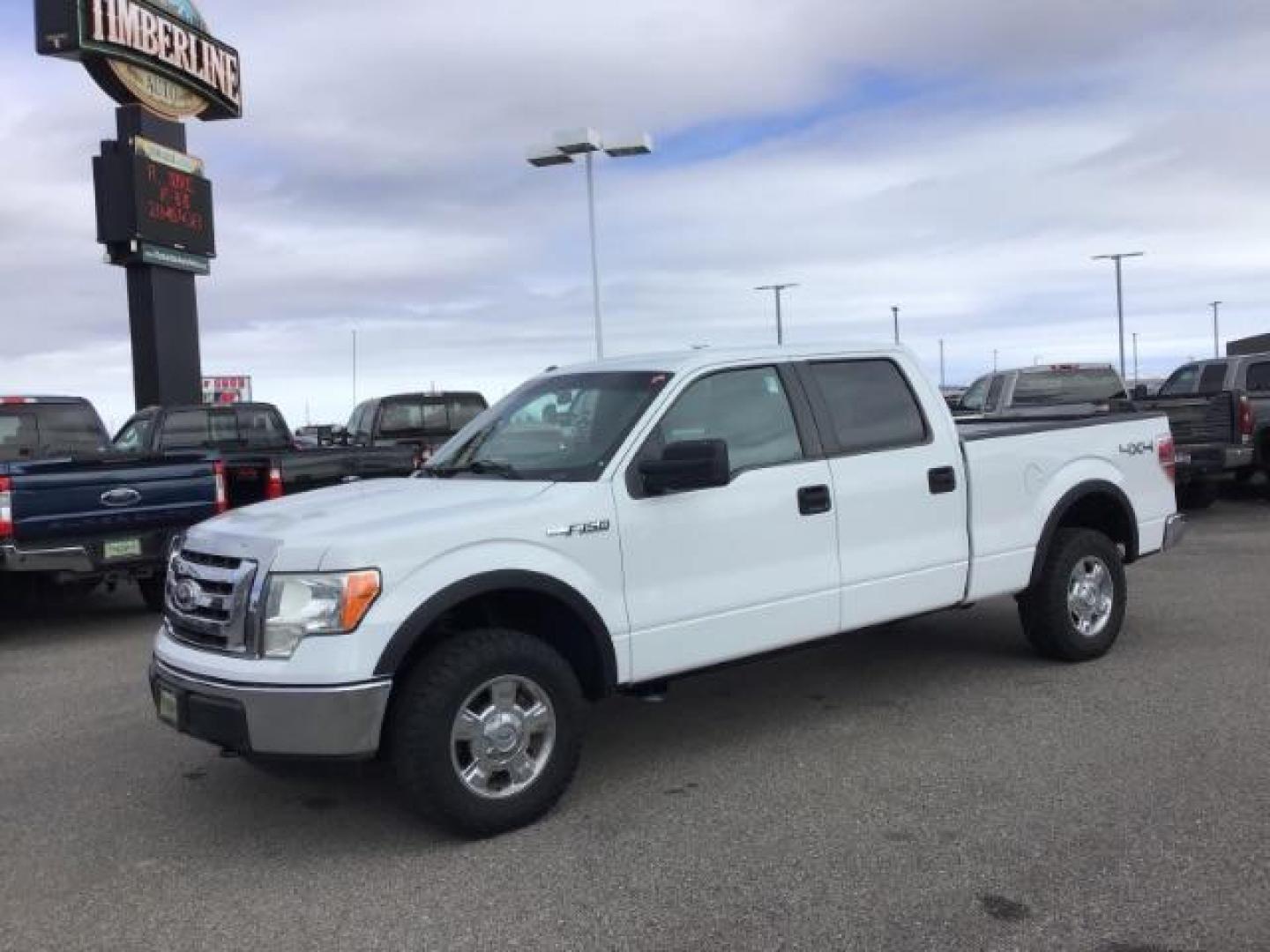 2011 Oxford White /Steel Gray Cloth Interior Ford F-150 XLT SuperCrew 6.5-ft. Bed 4WD (1FTFW1EF6BF) with an 5.0L V8 engine, 6-Speed Automatic transmission, located at 1235 N Woodruff Ave., Idaho Falls, 83401, (208) 523-1053, 43.507172, -112.000488 - This 2011 Ford F150 XLT 4x4, has the 5.0 motor. It has 98,000 miles. Comes with cloth seats, keyless entry, power locks and windows, and cruise control. At Timberline Auto it is always easy to find a great deal on your next vehicle! Our experienced sales staff can help find the right vehicle that wi - Photo#0