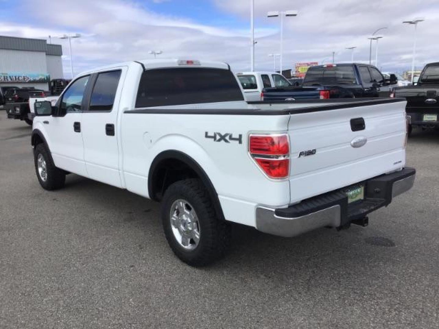 2011 Oxford White /Steel Gray Cloth Interior Ford F-150 XLT SuperCrew 6.5-ft. Bed 4WD (1FTFW1EF6BF) with an 5.0L V8 engine, 6-Speed Automatic transmission, located at 1235 N Woodruff Ave., Idaho Falls, 83401, (208) 523-1053, 43.507172, -112.000488 - This 2011 Ford F150 XLT 4x4, has the 5.0 motor. It has 98,000 miles. Comes with cloth seats, keyless entry, power locks and windows, and cruise control. At Timberline Auto it is always easy to find a great deal on your next vehicle! Our experienced sales staff can help find the right vehicle that wi - Photo#2