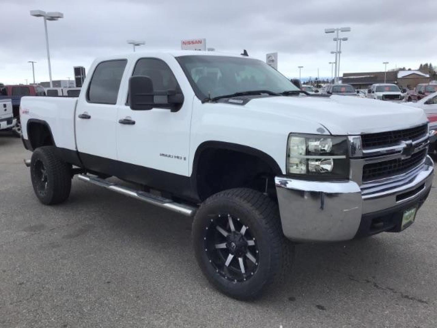 2008 Summit White /Light Titanium/Ebony Cloth Interior Chevrolet Silverado 2500HD LT1 Crew Cab Std. Box 4WD (1GCHK23638F) with an 6.6L V8 OHV 32V TURBO DIESEL engine, 6-Speed Automatic transmission, located at 1235 N Woodruff Ave., Idaho Falls, 83401, (208) 523-1053, 43.507172, -112.000488 - This 2008 Chevrolet 2500 LT1 4x4, has the 6.6L duramax, It comes with cloth interior, integrated brake control, cruise control, power driver seat, power windows and locks. At Timberline Auto it is always easy to find a great deal on your next vehicle! Our experienced sales staff can help find the ri - Photo#6