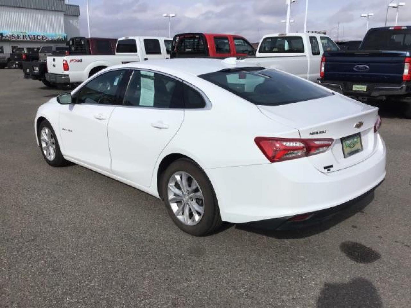 2020 WHITE /LEATHER Chevrolet Malibu LT (1G1ZD5ST8LF) with an 1.5L L4 DOHC 16V engine, 6-Speed Automatic transmission, located at 1235 N Woodruff Ave., Idaho Falls, 83401, (208) 523-1053, 43.507172, -112.000488 - This 2020 Chevrolet Malibu LT, has 93,000 miles. Comes with cloth interior, heated seats, keyless remote, blue tooth audio, tinted windows, and back up camera. At Timberline Auto it is always easy to find a great deal on your next vehicle! Our experienced sales staff can help find the right vehicle - Photo#2