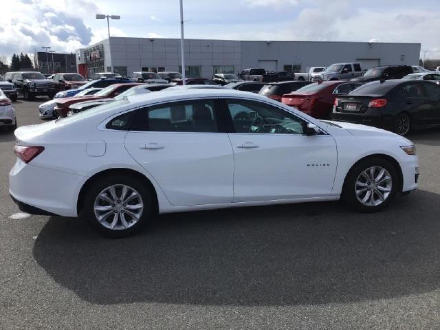 2020 WHITE /LEATHER Chevrolet Malibu LT (1G1ZD5ST8LF) with an 1.5L L4 DOHC 16V engine, 6-Speed Automatic transmission, located at 1235 N Woodruff Ave., Idaho Falls, 83401, (208) 523-1053, 43.507172, -112.000488 - This 2020 Chevrolet Malibu LT, has 93,000 miles. Comes with cloth interior, heated seats, keyless remote, blue tooth audio, tinted windows, and back up camera. At Timberline Auto it is always easy to find a great deal on your next vehicle! Our experienced sales staff can help find the right vehicle - Photo#5