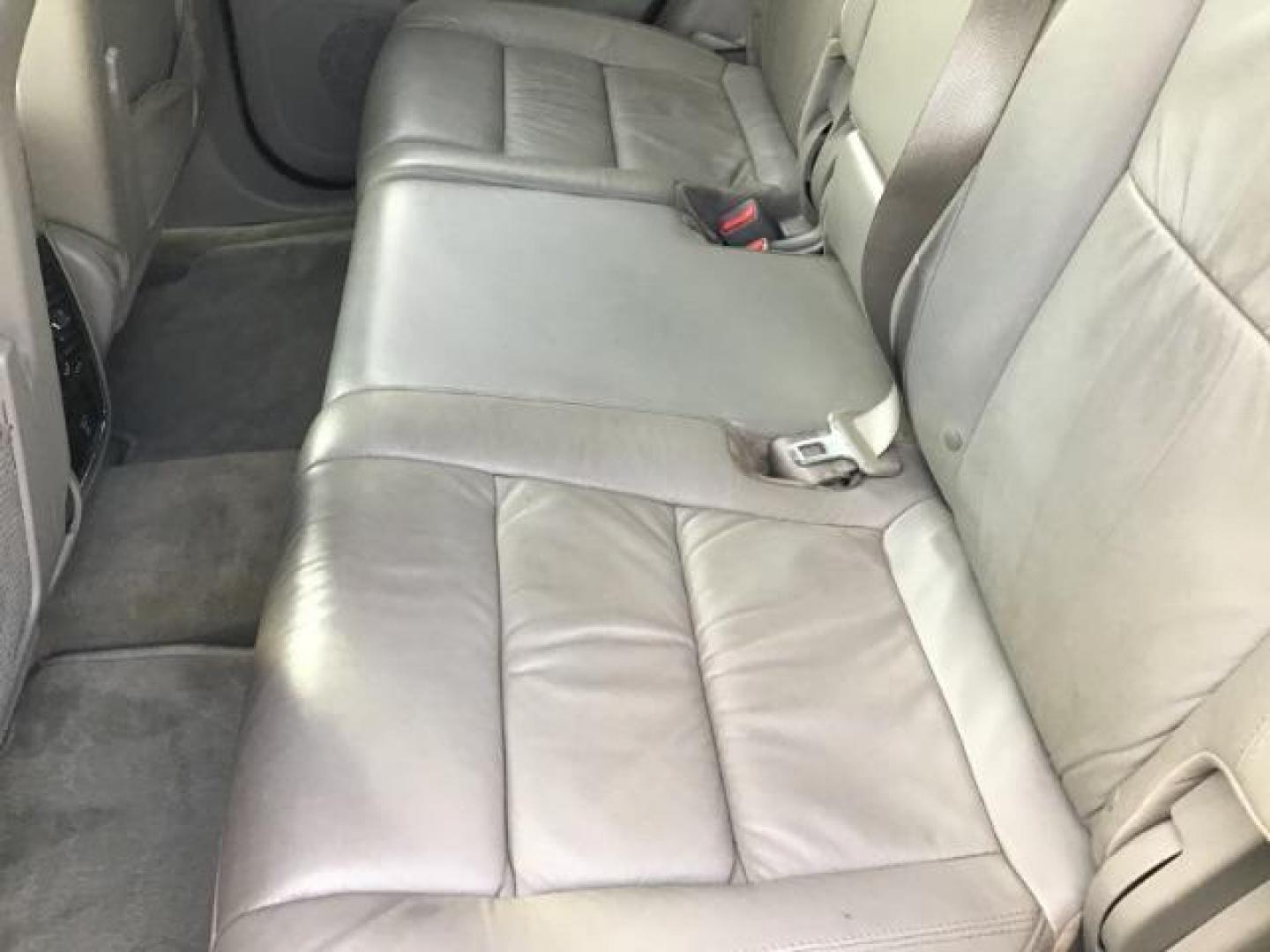 2013 Bright White /Dark Graystone/Medium Graystone Leather Interior Jeep Grand Cherokee Laredo 4WD (1C4RJFAG5DC) with an 3.6L V6 DOHC 24V engine, 5-Speed Automatic transmission, located at 1235 N Woodruff Ave., Idaho Falls, 83401, (208) 523-1053, 43.507172, -112.000488 - This 2013 Jeep Grand Cherokee Laredo 4x4, has 155,000 miles. It comes with leather seats, power seats, cruise control, touch screen stereo, sunroof, and power locks and windows. At Timberline Auto it is always easy to find a great deal on your next vehicle! Our experienced sales staff can help find - Photo#17