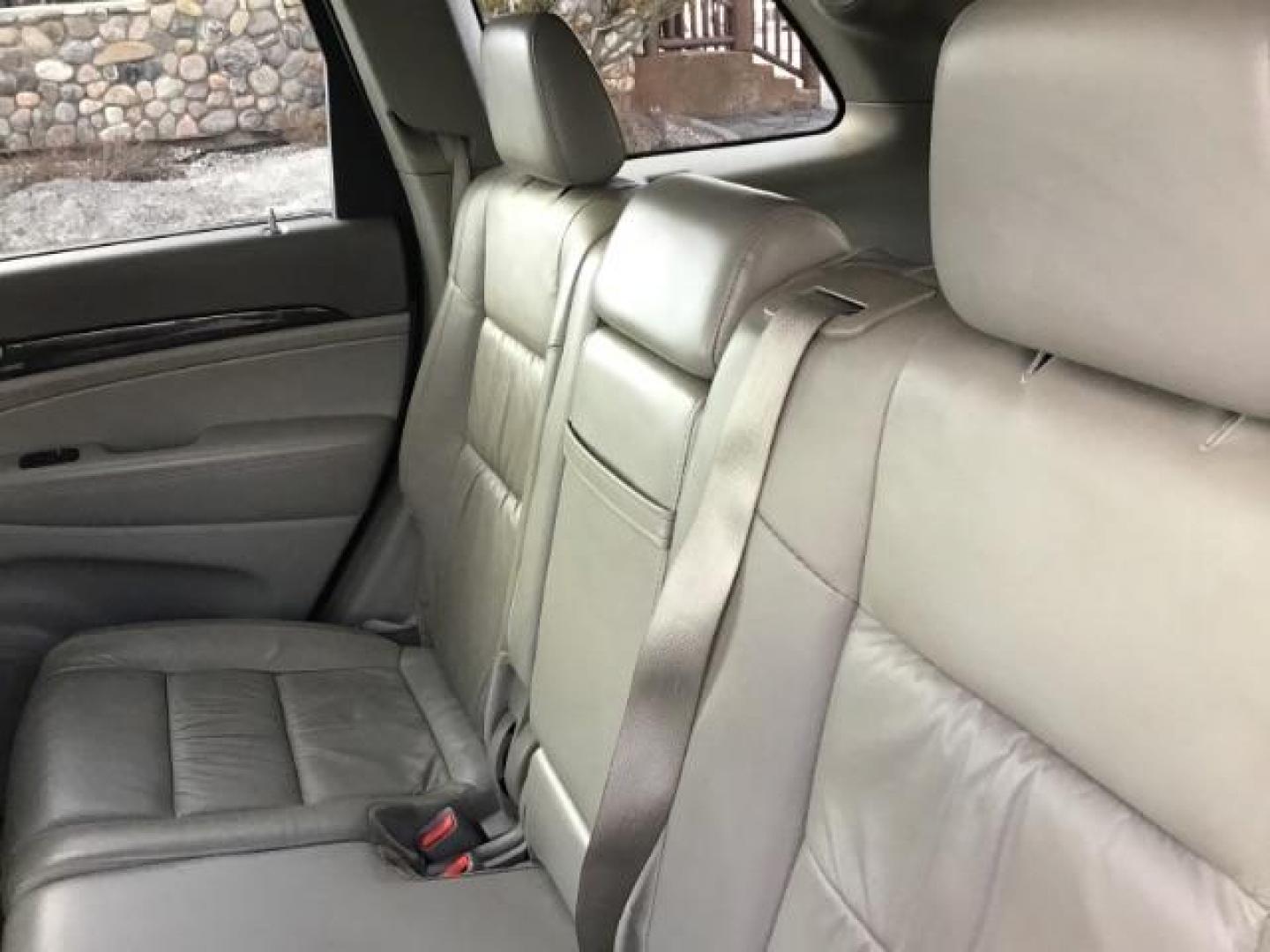 2013 Bright White /Dark Graystone/Medium Graystone Leather Interior Jeep Grand Cherokee Laredo 4WD (1C4RJFAG5DC) with an 3.6L V6 DOHC 24V engine, 5-Speed Automatic transmission, located at 1235 N Woodruff Ave., Idaho Falls, 83401, (208) 523-1053, 43.507172, -112.000488 - This 2013 Jeep Grand Cherokee Laredo 4x4, has 155,000 miles. It comes with leather seats, power seats, cruise control, touch screen stereo, sunroof, and power locks and windows. At Timberline Auto it is always easy to find a great deal on your next vehicle! Our experienced sales staff can help find - Photo#18