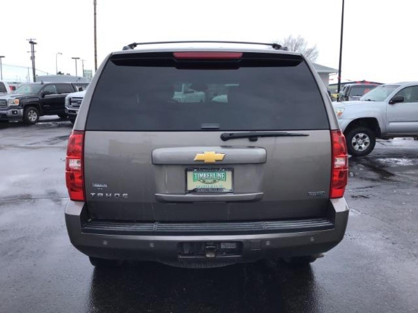 2012 /Ebony Leather Interior Chevrolet Tahoe LT 4WD (1GNSKBE05CR) with an 5.3L V8 OHV 16V FFV engine, 6-Speed Automatic transmission, located at 1235 N Woodruff Ave., Idaho Falls, 83401, (208) 523-1053, 43.507172, -112.000488 - This 2012 Chevrolet Tahoe LT 4x4, has 136,000 miles. Comes with leather interior, heated seats, AM/FM stereo, power locks and window. At Timberline Auto it is always easy to find a great deal on your next vehicle! Our experienced sales staff can help find the right vehicle will fit your needs. Our k - Photo#3