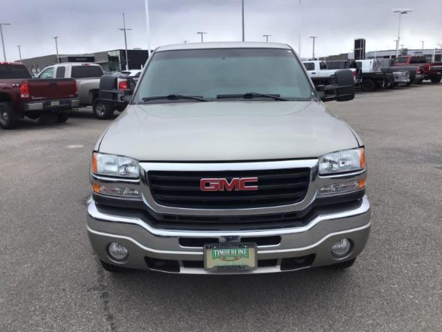 2003 Pewter Metallic /Dark Pewter Custom Cloth Interior GMC Sierra 2500HD SLE Ext. Cab Short Bed 4WD (1GTHK29G93E) with an 8.1L V8 OHV 16V engine, 4-Speed Automatic transmission, located at 1235 N Woodruff Ave., Idaho Falls, 83401, (208) 523-1053, 43.507172, -112.000488 - This 2003 GMC 2500 SLE 4x4, has the 8.1L V8 motor. It only has 80,000 miles. Comes with cloth interior, power windows power locks, cruise control, cruise control, and AM/FM CD stereo. At Timberline Auto it is always easy to find a great deal on your next vehicle! Our experienced sales staff can help - Photo#7