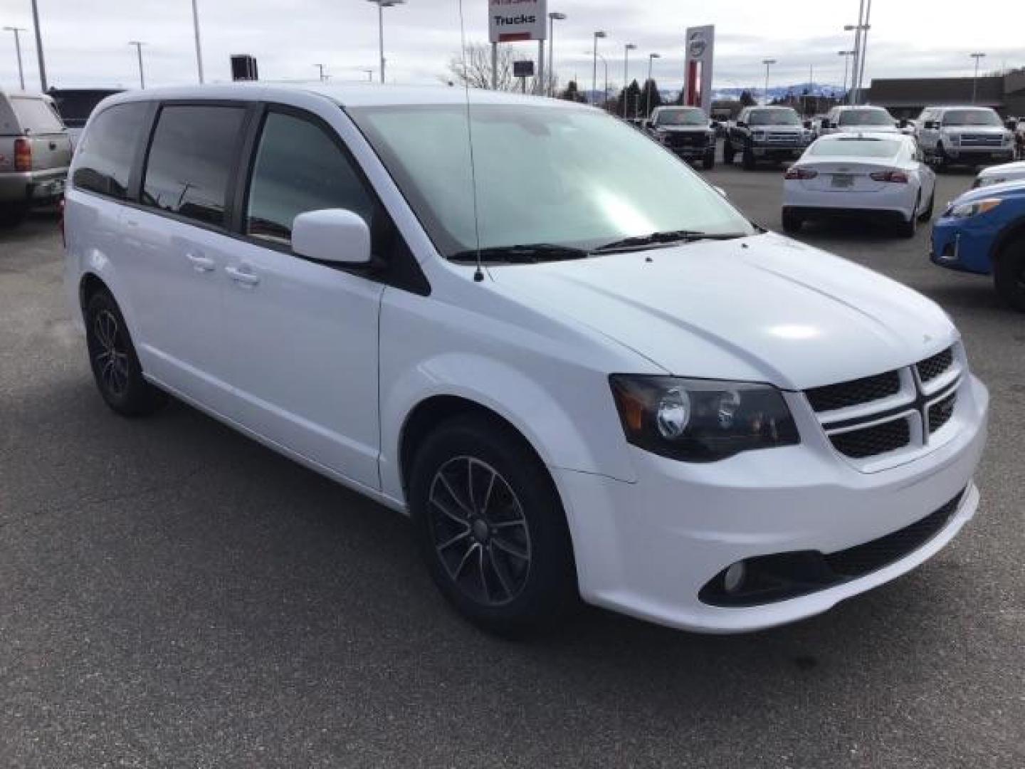 2019 WHITE /LEATHER Dodge Grand Caravan GT (2C4RDGEG7KR) with an 3.6L V6 DOHC 24V engine, 6-Speed Automatic transmission, located at 1235 N Woodruff Ave., Idaho Falls, 83401, (208) 523-1053, 43.507172, -112.000488 - This 2019 Dodge Grand Caravan, has 94,000 miles. Comes with leather seats, cruise control, blue tooth audio, back up camera, cruise control, and stow and go seating. At Timberline Auto it is always easy to find a great deal on your next vehicle! Our experienced sales staff can help find the right ve - Photo#6