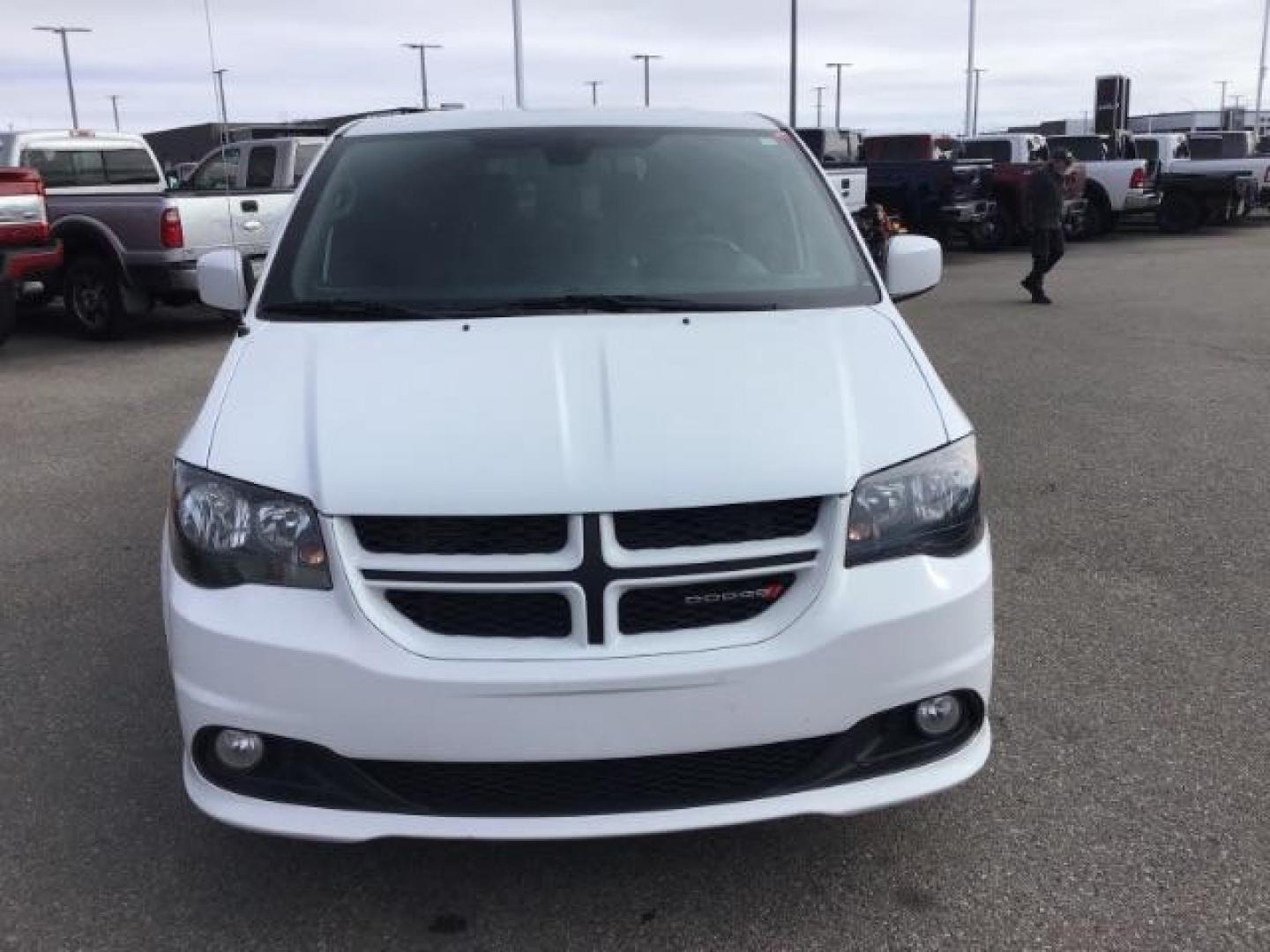 2019 WHITE /LEATHER Dodge Grand Caravan GT (2C4RDGEG7KR) with an 3.6L V6 DOHC 24V engine, 6-Speed Automatic transmission, located at 1235 N Woodruff Ave., Idaho Falls, 83401, (208) 523-1053, 43.507172, -112.000488 - This 2019 Dodge Grand Caravan, has 94,000 miles. Comes with leather seats, cruise control, blue tooth audio, back up camera, cruise control, and stow and go seating. At Timberline Auto it is always easy to find a great deal on your next vehicle! Our experienced sales staff can help find the right ve - Photo#7