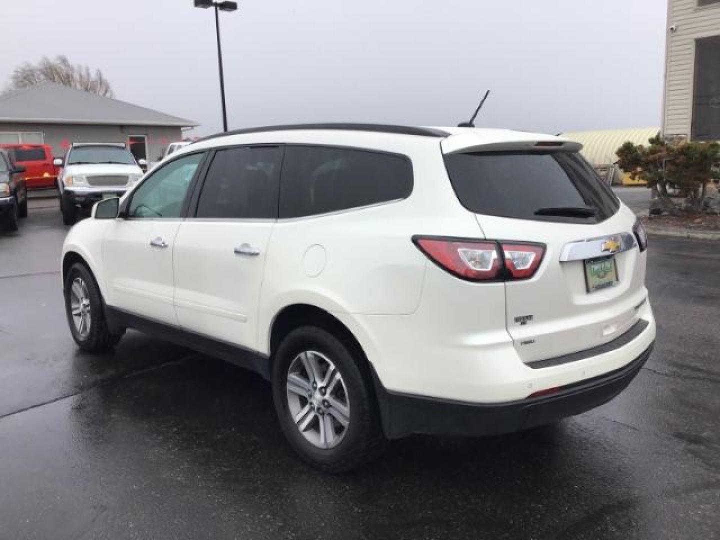 2015 Chevrolet Traverse 2LT AWD (1GNKVHKD0FJ) with an 3.6L V6 DOHC 24V engine, 6-Speed Automatic transmission, located at 1235 N Woodruff Ave., Idaho Falls, 83401, (208) 523-1053, 43.507172, -112.000488 - This 2015 Chevrolet Traverse 2 LT AWD, has 157,000 miles. Comes with leather interior, heated seats, blue tooth audio, touch screen stereo, 3rd row seating, power seats, and power windows and locks. At Timberline Auto it is always easy to find a great deal on your next vehicle! Our experienced sales - Photo#2