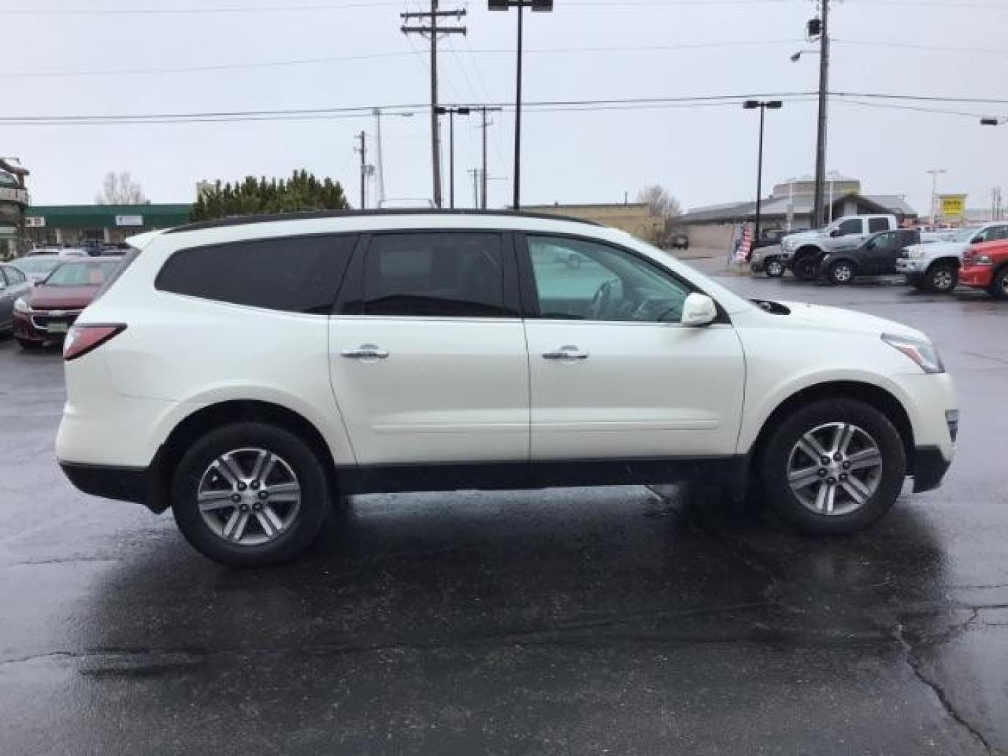 2015 Chevrolet Traverse 2LT AWD (1GNKVHKD0FJ) with an 3.6L V6 DOHC 24V engine, 6-Speed Automatic transmission, located at 1235 N Woodruff Ave., Idaho Falls, 83401, (208) 523-1053, 43.507172, -112.000488 - This 2015 Chevrolet Traverse 2 LT AWD, has 157,000 miles. Comes with leather interior, heated seats, blue tooth audio, touch screen stereo, 3rd row seating, power seats, and power windows and locks. At Timberline Auto it is always easy to find a great deal on your next vehicle! Our experienced sales - Photo#5