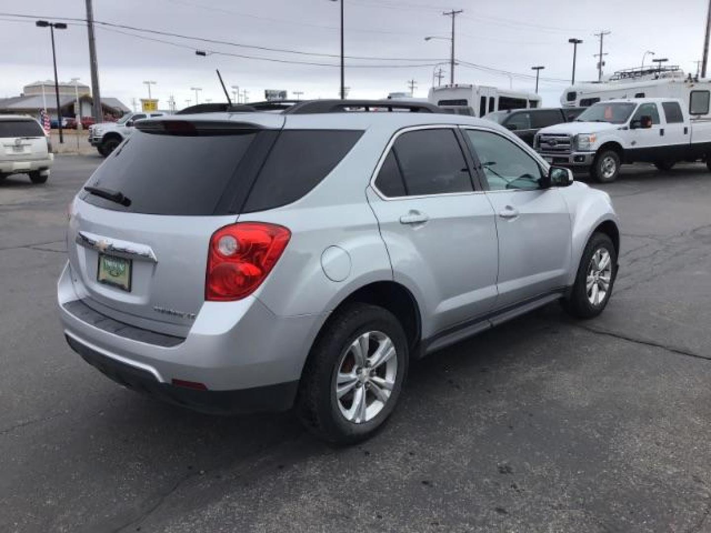 2015 Chevrolet Equinox 2LT AWD (2GNFLGEK6F6) with an 2.4L L4 DOHC 16V FFV engine, 6-Speed Automatic transmission, located at 1235 N Woodruff Ave., Idaho Falls, 83401, (208) 523-1053, 43.507172, -112.000488 - This Chevrolet Equinox LT AWD, has 115,000 miles. Comes with cloth seats, cruise control, sunroof, blue tooth audio, touch screen stereo, power windows and locks, and back up camera. At Timberline Auto it is always easy to find a great deal on your next vehicle! Our experienced sales staff can help - Photo#4