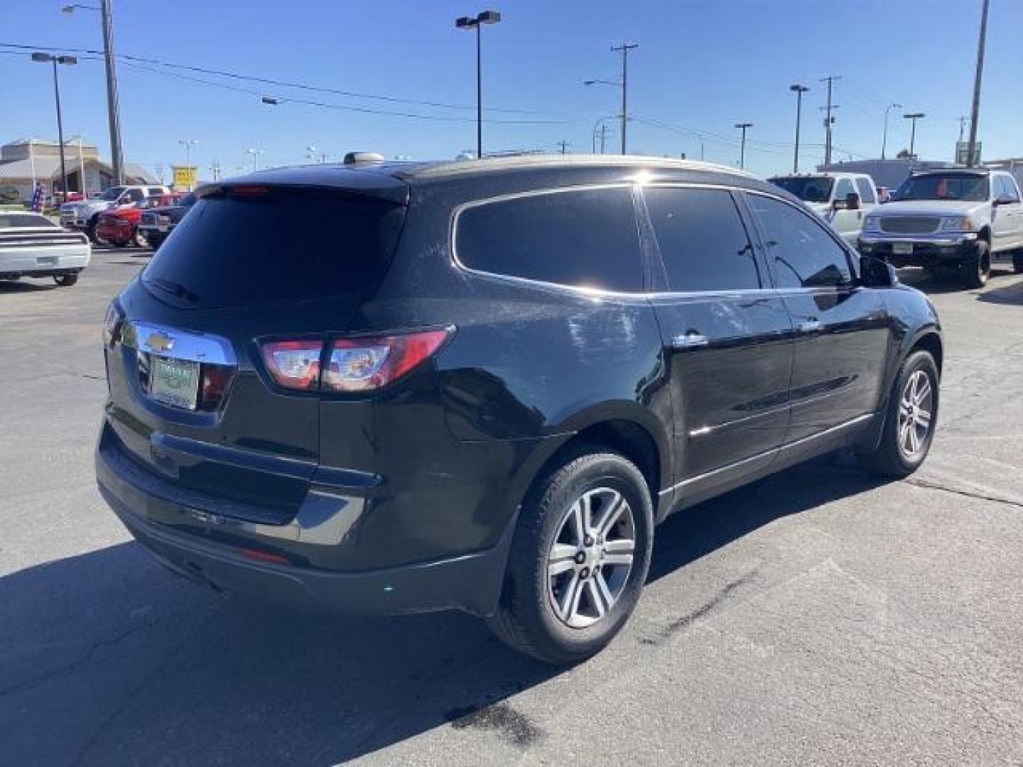 2017 Mosaic Black Metallic /Dark Titanium / Light Titanium, premium cloth Chevrolet Traverse 1LT AWD (1GNKVGKD8HJ) with an 3.6L V6 DOHC 24V engine, 6-Speed Automatic transmission, located at 1235 N Woodruff Ave., Idaho Falls, 83401, (208) 523-1053, 43.507172, -112.000488 - The 2017 Chevrolet Traverse 1LT AWD comes with a variety of features that enhance comfort, convenience, and safety. Here are some of the key features you can expect: All-Wheel Drive (AWD): Provides better traction and stability, particularly in adverse weather conditions or on rough terrain. 3.6L V - Photo#4