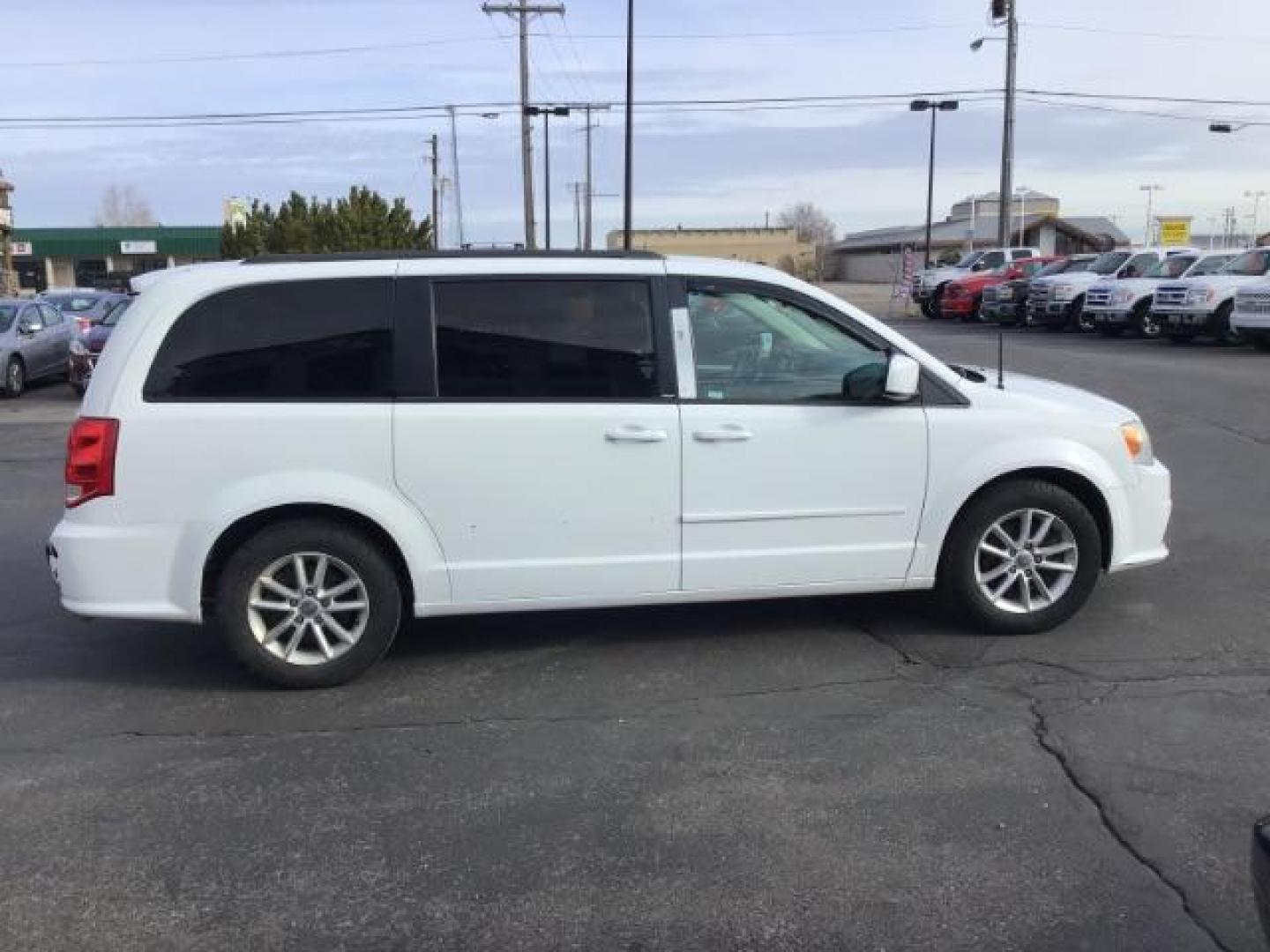 2014 Dodge Grand Caravan SXT (2C4RDGCG4ER) with an 3.6L V6 DOHC 24V engine, located at 1235 N Woodruff Ave., Idaho Falls, 83401, (208) 523-1053, 43.507172, -112.000488 - This 2014 Dodge Caravan SXT, has 151,000 miles. Comes with cloth interior, cruise control, AM/ FM stereo, power windows and locks. At Timberline Auto it is always easy to find a great deal on your next vehicle! Our experienced sales staff can help find the right vehicle will fit your needs. Our know - Photo#21