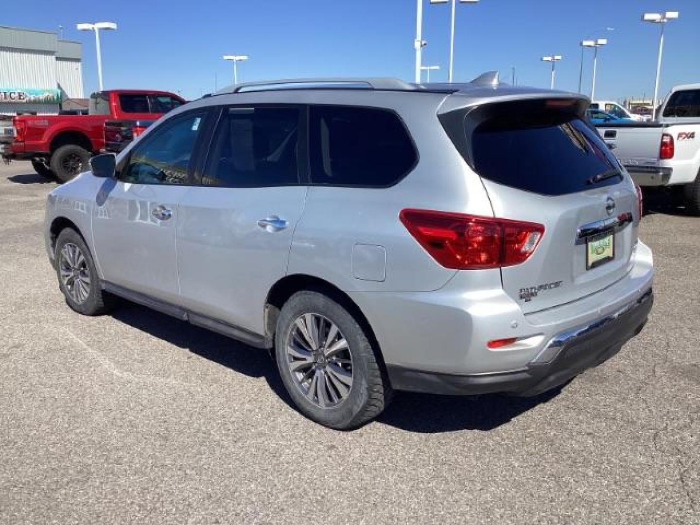 2020 Brilliant Silver Metallic Nissan Pathfinder SPORT UTILITY 4-DR (5N1DR2BM0LC) with an 3.5L V6 DOHC 24V engine, Continuously Variable Transmission transmission, located at 1235 N Woodruff Ave., Idaho Falls, 83401, (208) 523-1053, 43.507172, -112.000488 - The 2020 Nissan Pathfinder SV is a mid-level trim of the Pathfinder SUV, offering a good balance of features and value. Here are some of the notable features you might find on the 2020 Nissan Pathfinder SV: 3.5-Liter V6 Engine: The Pathfinder SV typically comes equipped with a powerful 3.5-liter V6 - Photo#2