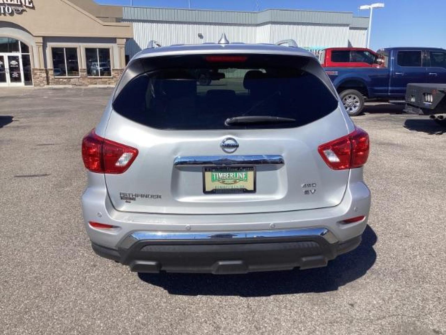 2020 Brilliant Silver Metallic Nissan Pathfinder SPORT UTILITY 4-DR (5N1DR2BM0LC) with an 3.5L V6 DOHC 24V engine, Continuously Variable Transmission transmission, located at 1235 N Woodruff Ave., Idaho Falls, 83401, (208) 523-1053, 43.507172, -112.000488 - The 2020 Nissan Pathfinder SV is a mid-level trim of the Pathfinder SUV, offering a good balance of features and value. Here are some of the notable features you might find on the 2020 Nissan Pathfinder SV: 3.5-Liter V6 Engine: The Pathfinder SV typically comes equipped with a powerful 3.5-liter V6 - Photo#4