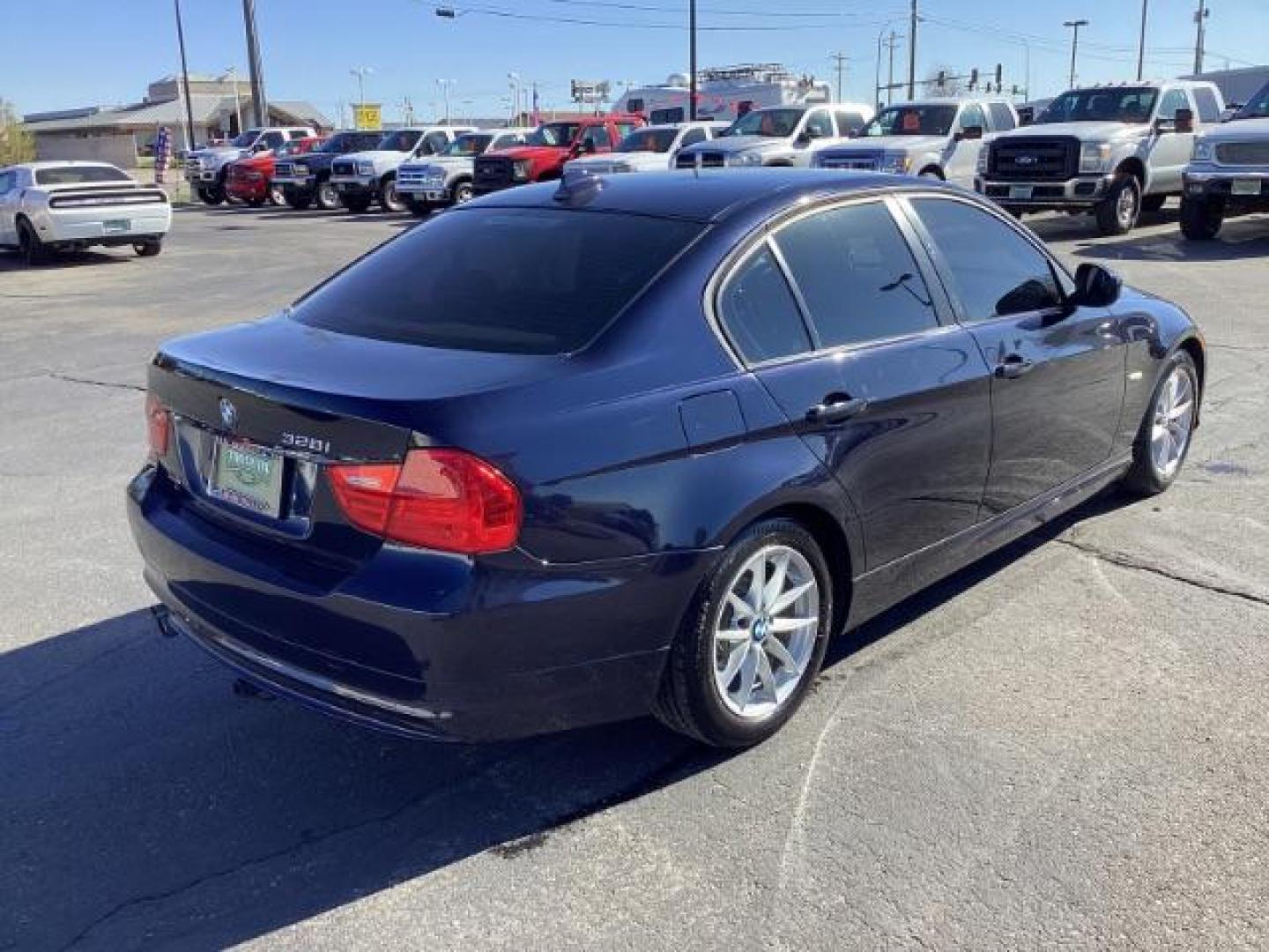 2010 BLUE /Black Leather Interior BMW 3-Series 328i (WBAPH5C54AA) with an 3.0L L6 DOHC 24V engine, 6-Speed Automatic transmission, located at 1235 N Woodruff Ave., Idaho Falls, 83401, (208) 523-1053, 43.507172, -112.000488 - The 2010 BMW 328i, a part of the BMW 3 Series lineup, typically comes with a range of standard and optional features that emphasize performance, luxury, and technology. Here are some of the key features you might find on a 2010 BMW 328i: 3.0-liter Inline-6 Engine: The 328i is powered by a 3.0-liter - Photo#4