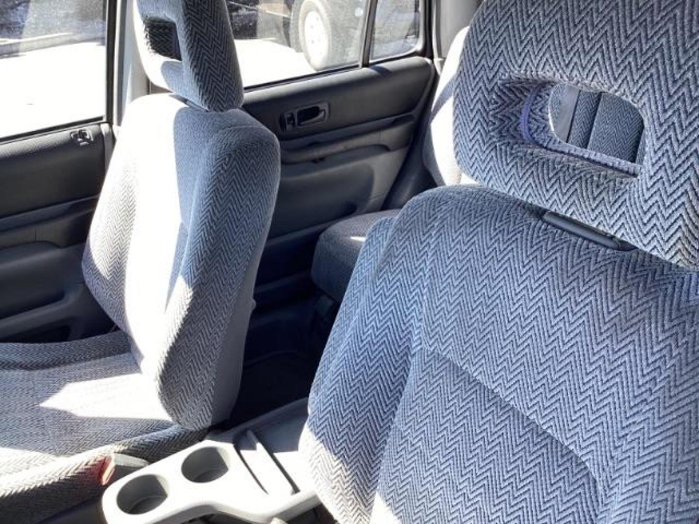 1997 BLUE /CLOTH Honda CR-V Base (JHLRD185XVC) with an 2.0L L4 DOHC 16V engine, 4-Speed Automatic transmission, located at 1235 N Woodruff Ave., Idaho Falls, 83401, (208) 523-1053, 43.507172, -112.000488 - The 1997 Honda CR-V Base model came with a range of standard features for its time. Here are some of the key features: Engine: The 1997 CR-V Base model was equipped with a 2.0-liter inline-four engine, producing around 126 horsepower and 133 lb-ft of torque. Transmission: Most CR-V Base models cam - Photo#9