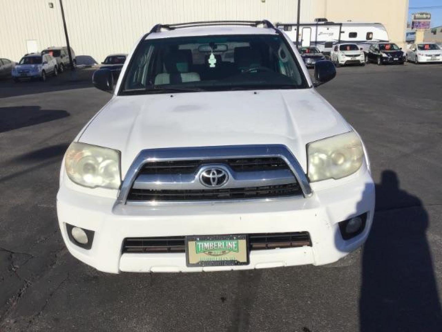 2007 Toyota 4Runner NA (JTEBU14R470) , located at 1235 N Woodruff Ave., Idaho Falls, 83401, (208) 523-1053, 43.507172, -112.000488 - This 2007 Toyota 4Runner SR5 4x4, has 195,000 miles. Come with cloth interior, AM/FM CD stereo, cruise control, power windows and locks, and 3rd row seating. At Timberline Auto it is always easy to find a great deal on your next vehicle! Our experienced sales staff can help find the right vehicle wi - Photo#7